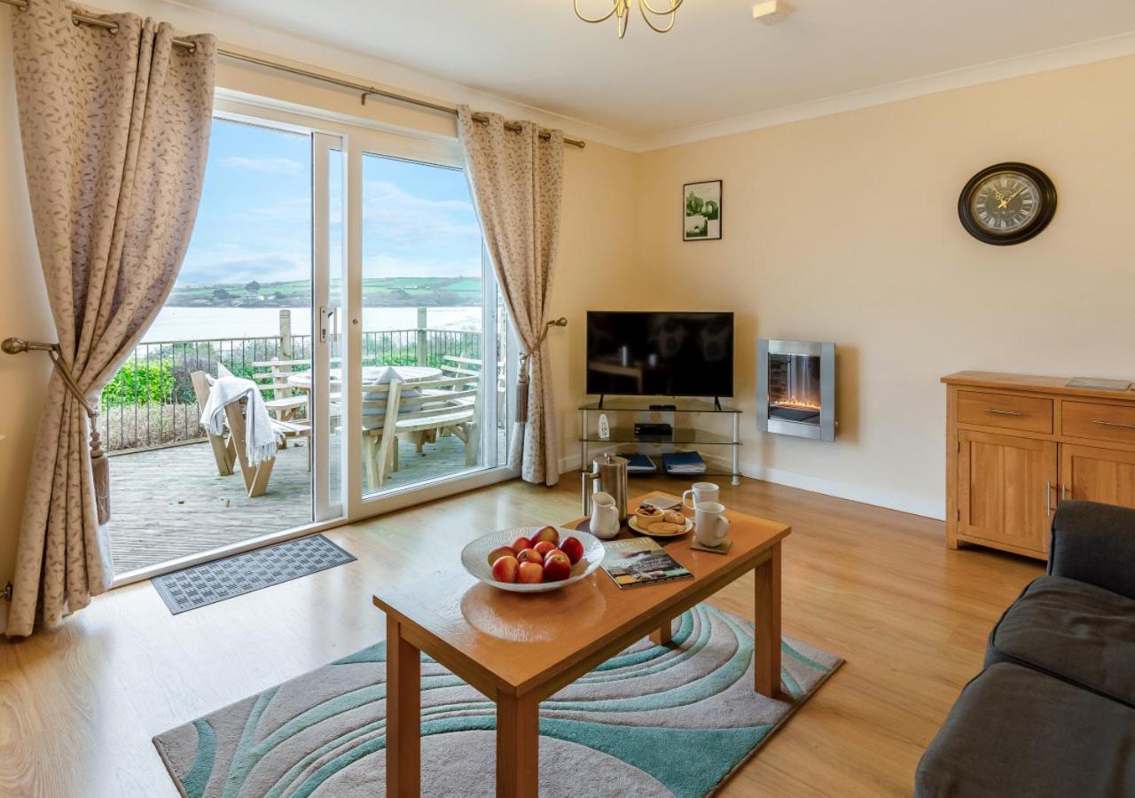 3 Bed in Padstow oc-p00226