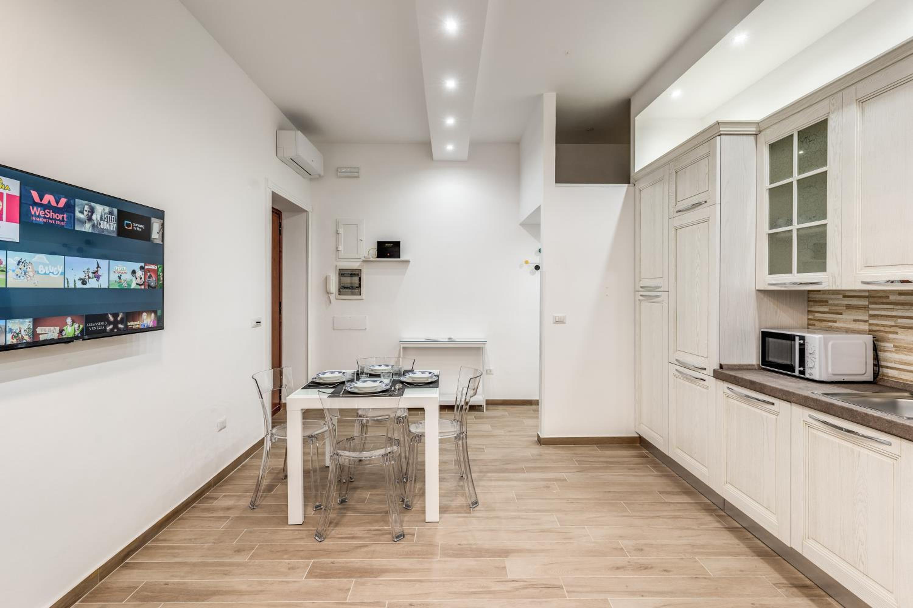 New flat in front StPeter Square