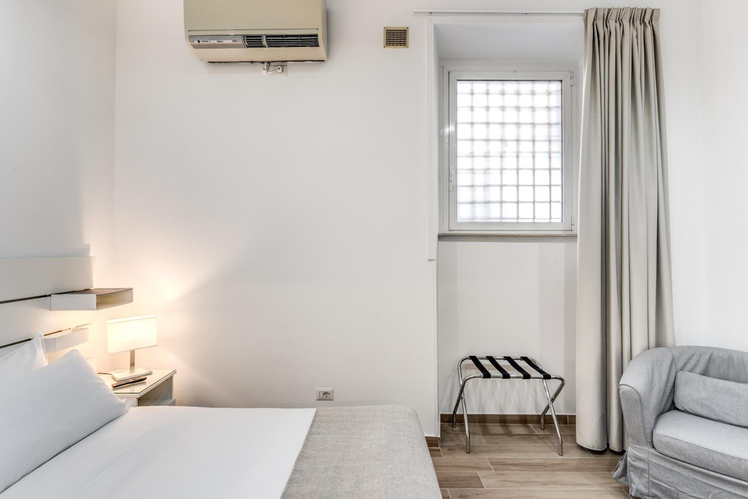 New flat in front StPeter Square