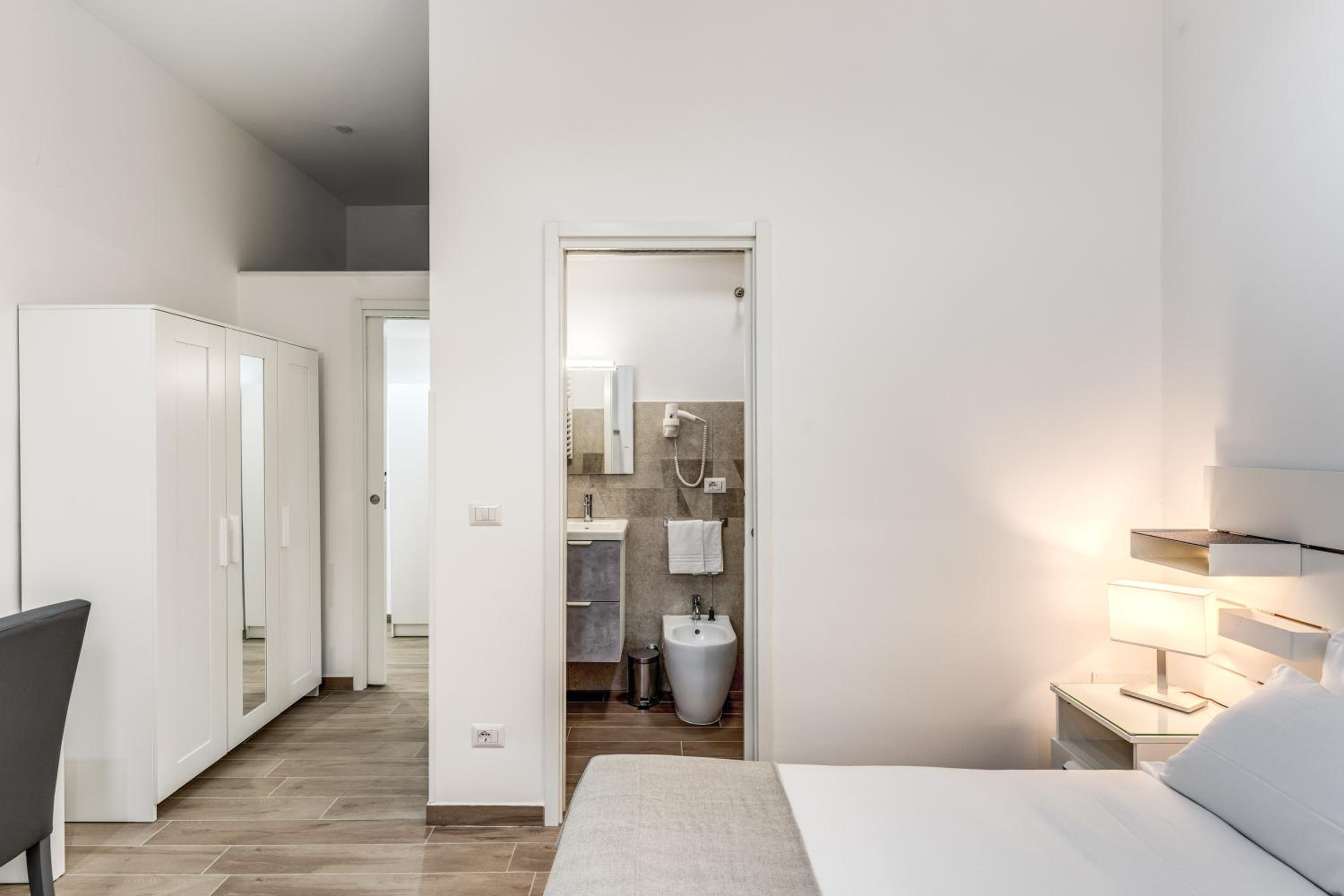 New flat in front StPeter Square