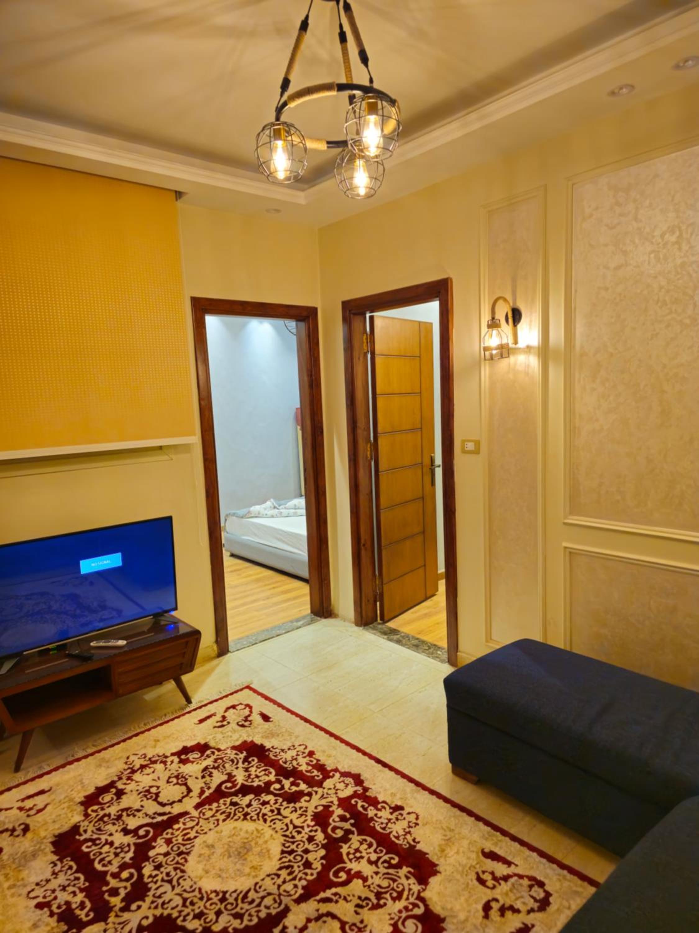 3rd floor luxury apartment-families only
