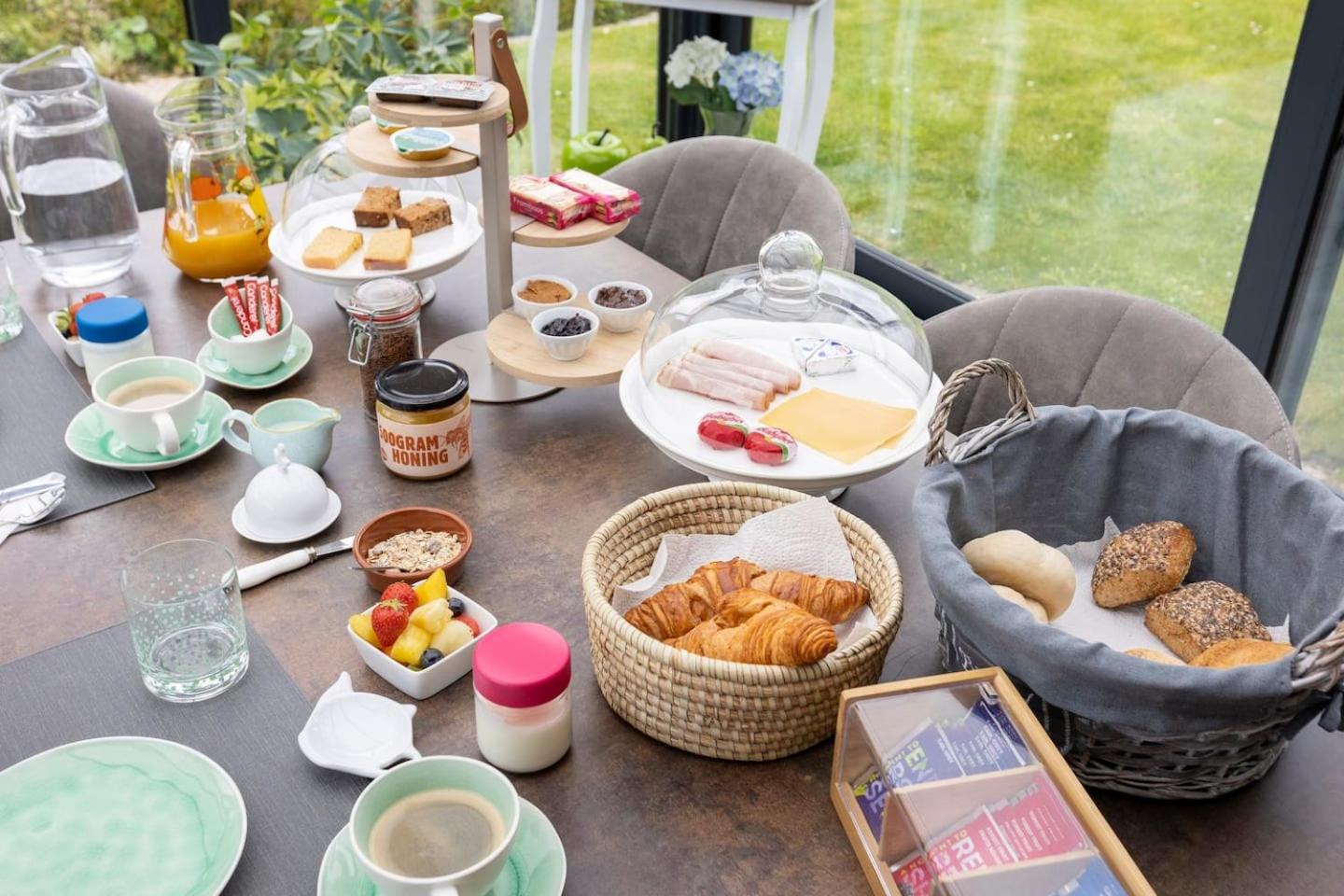 Photo 6