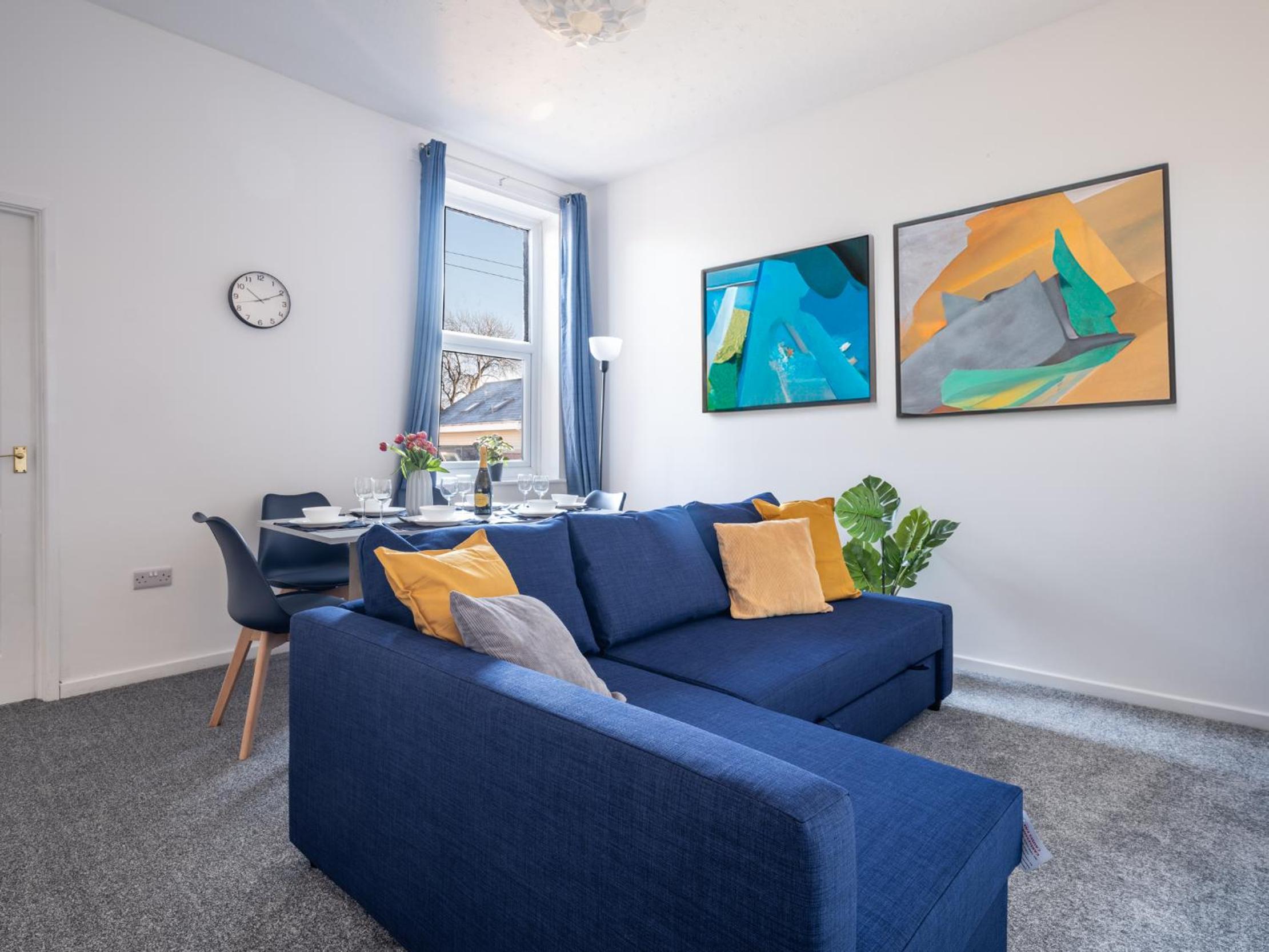 Ideal Contractor Stay - Near Port of Tyne & Tynemouth Sleeps 6 - Long Stays Welcome view 3