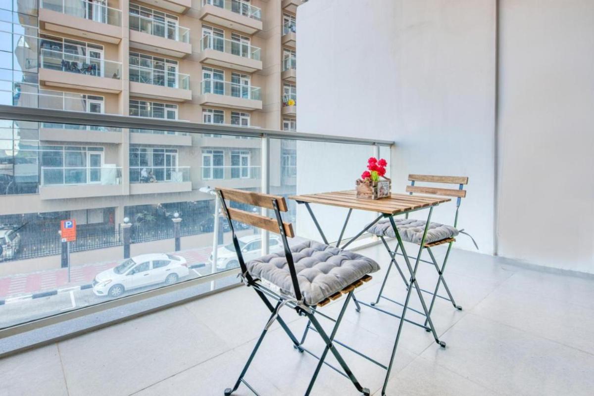 Elite LUX Holiday Homes - One Bedroom Apartment in Silicon Oasis, Dubai