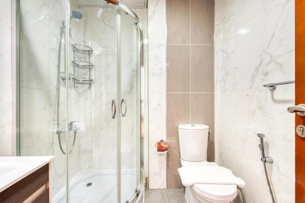 Elite LUX Holiday Homes - One Bedroom Apartment in Silicon Oasis, Dubai