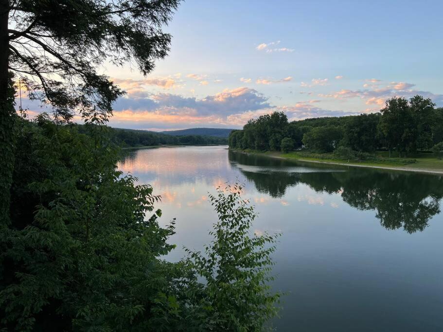 Small Town Hideaway