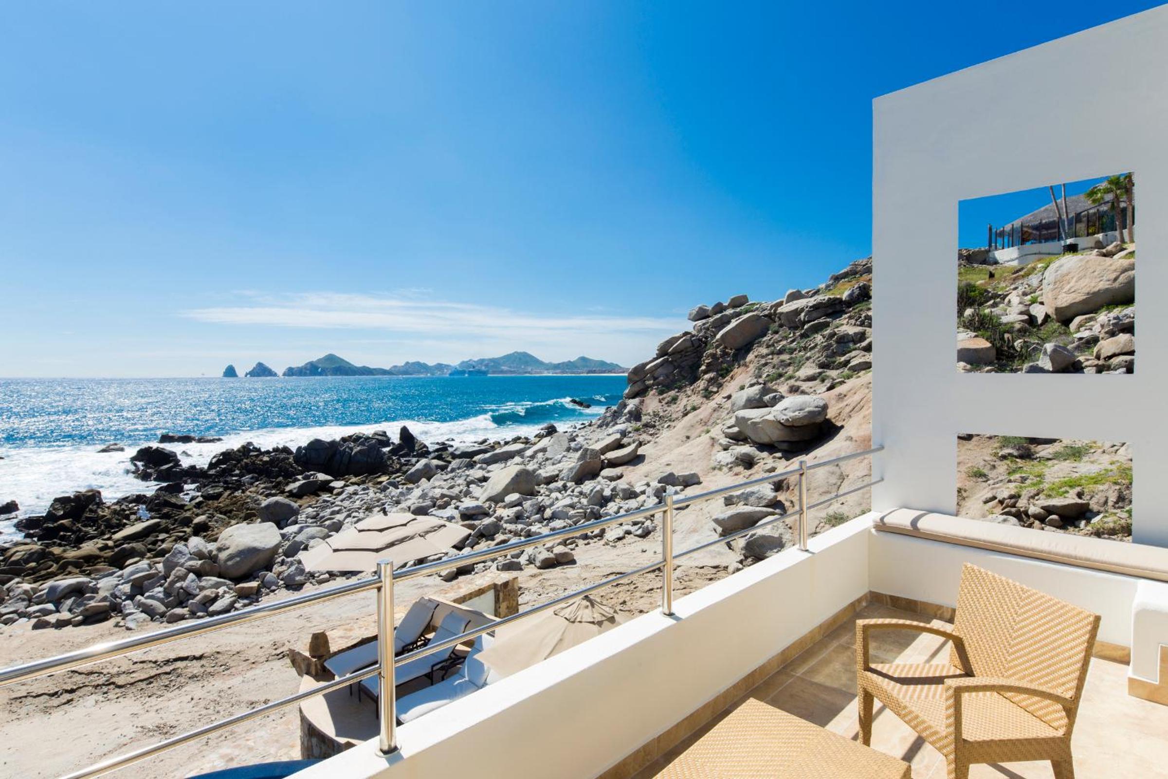 Casa Luna - Luxury Villa - Oceanfront, Private Infinite Pool & Cabos Arch view view 4