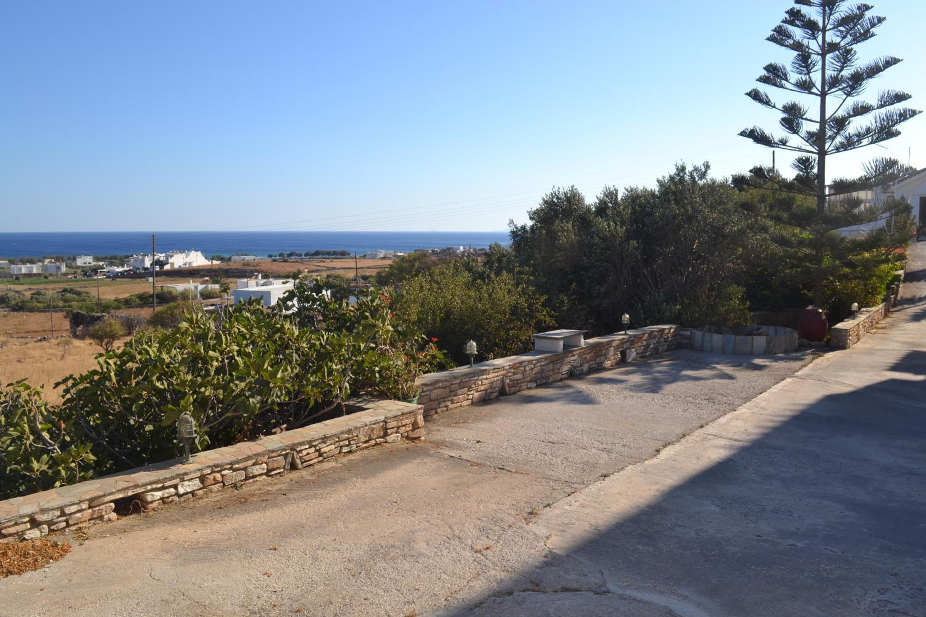 Stelios Zalonis Apartments