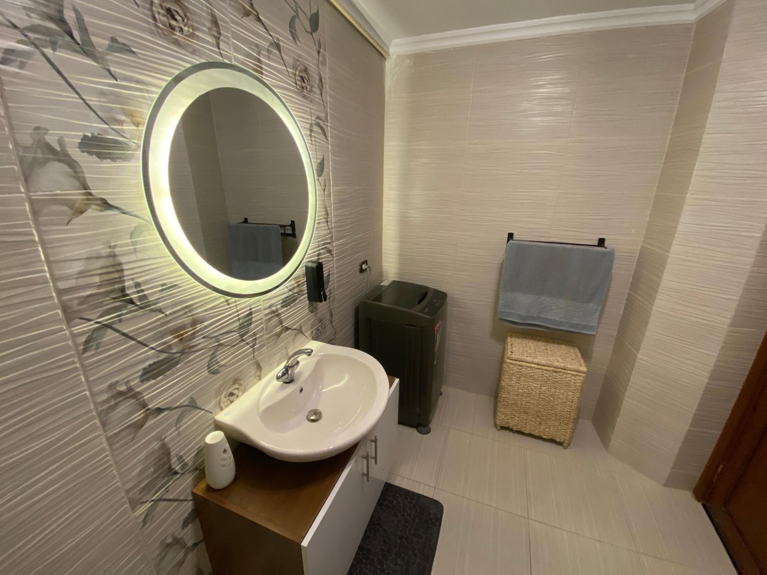 Charming 2BR with Private Garden
