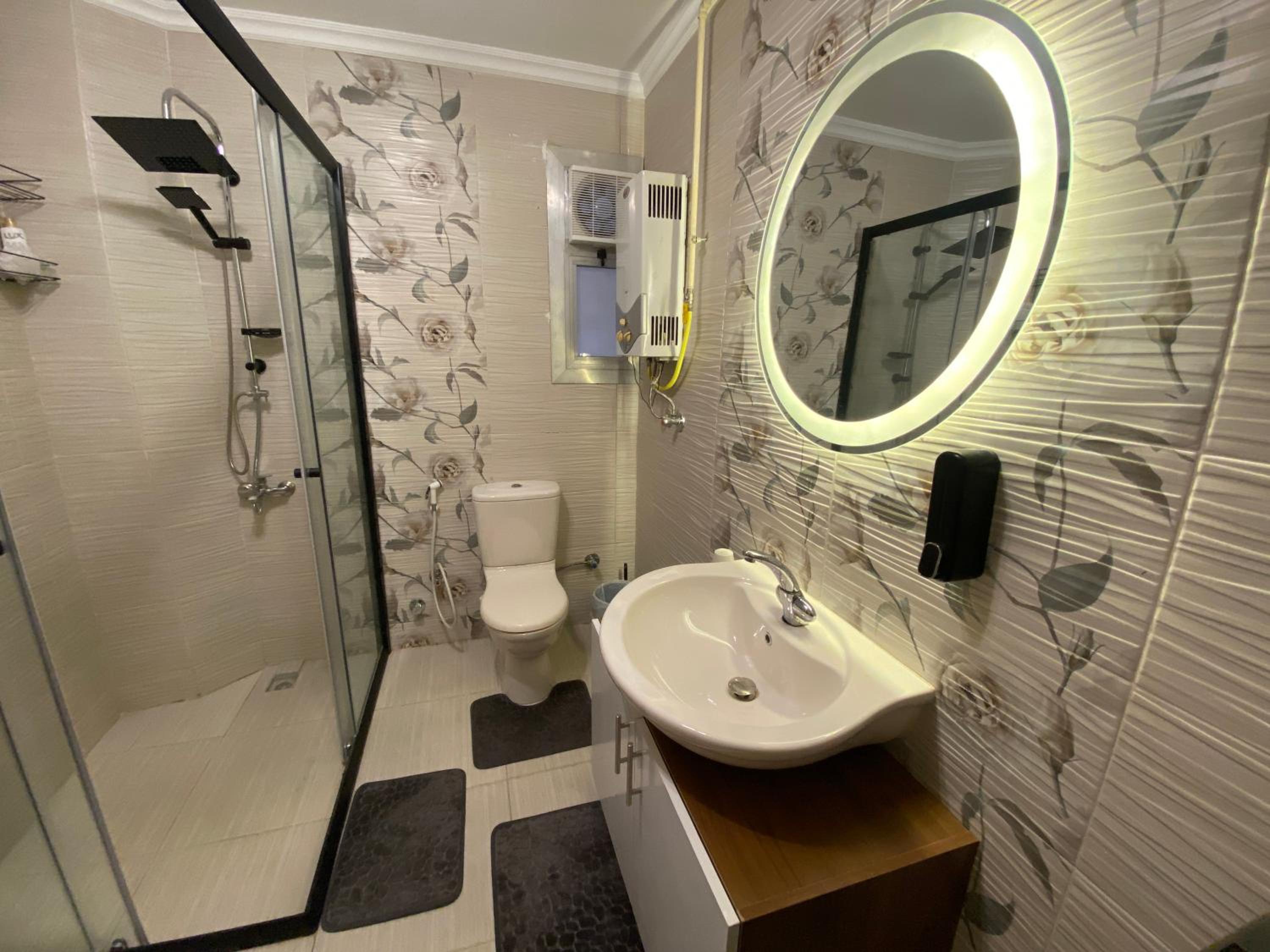 Charming 2BR with Private Garden