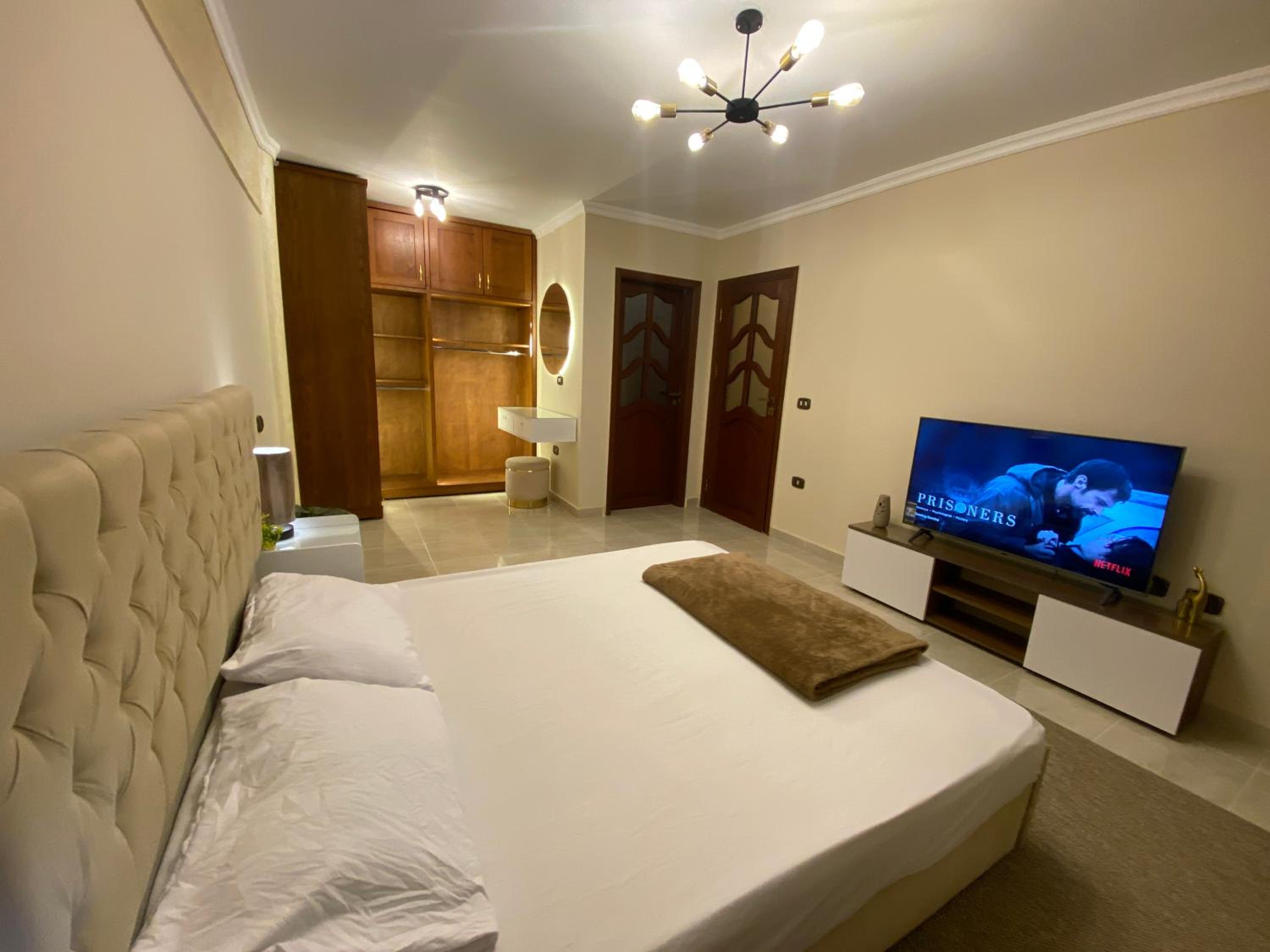 Charming 2BR with Private Garden