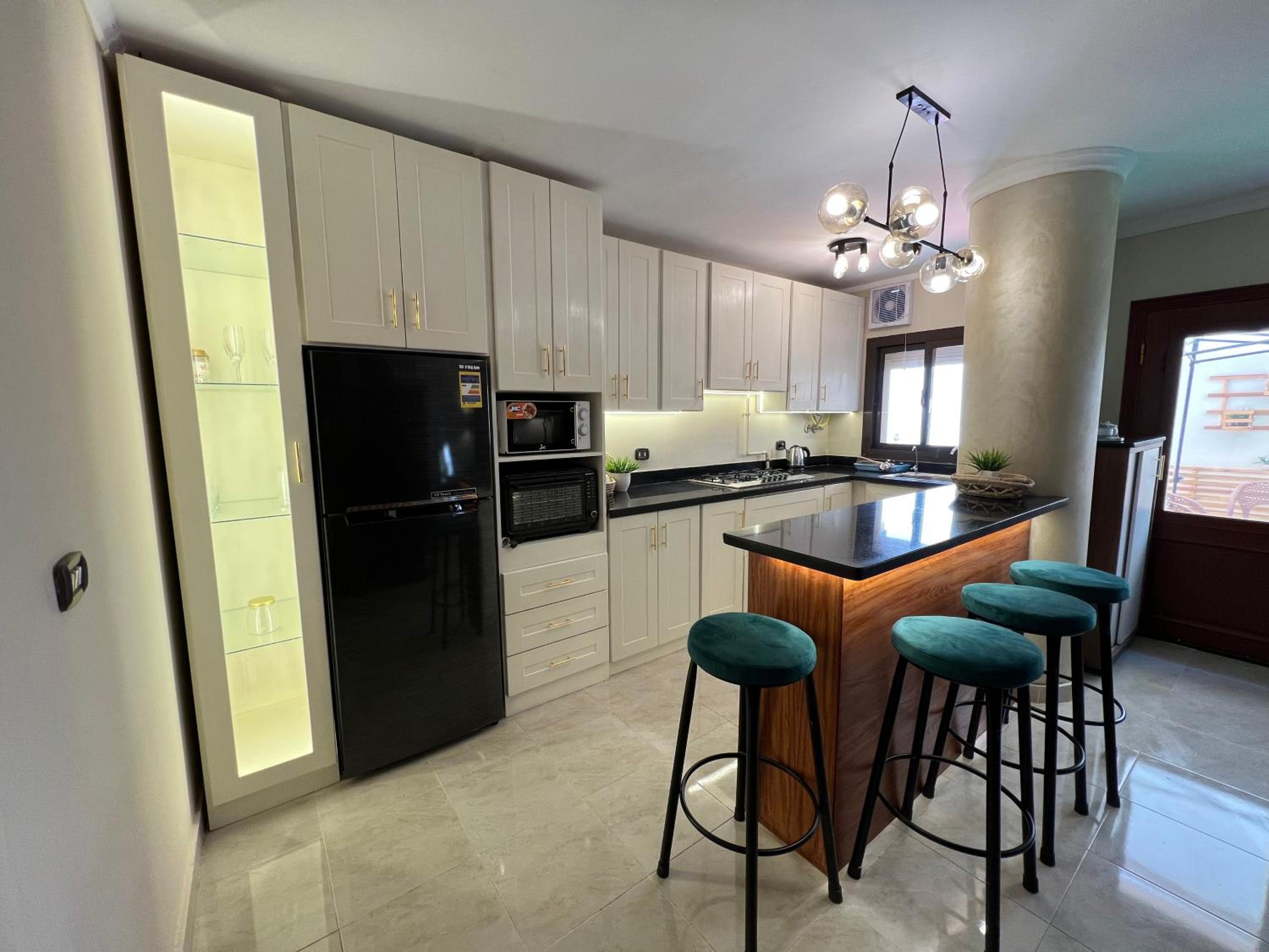 Charming 2BR with Private Garden
