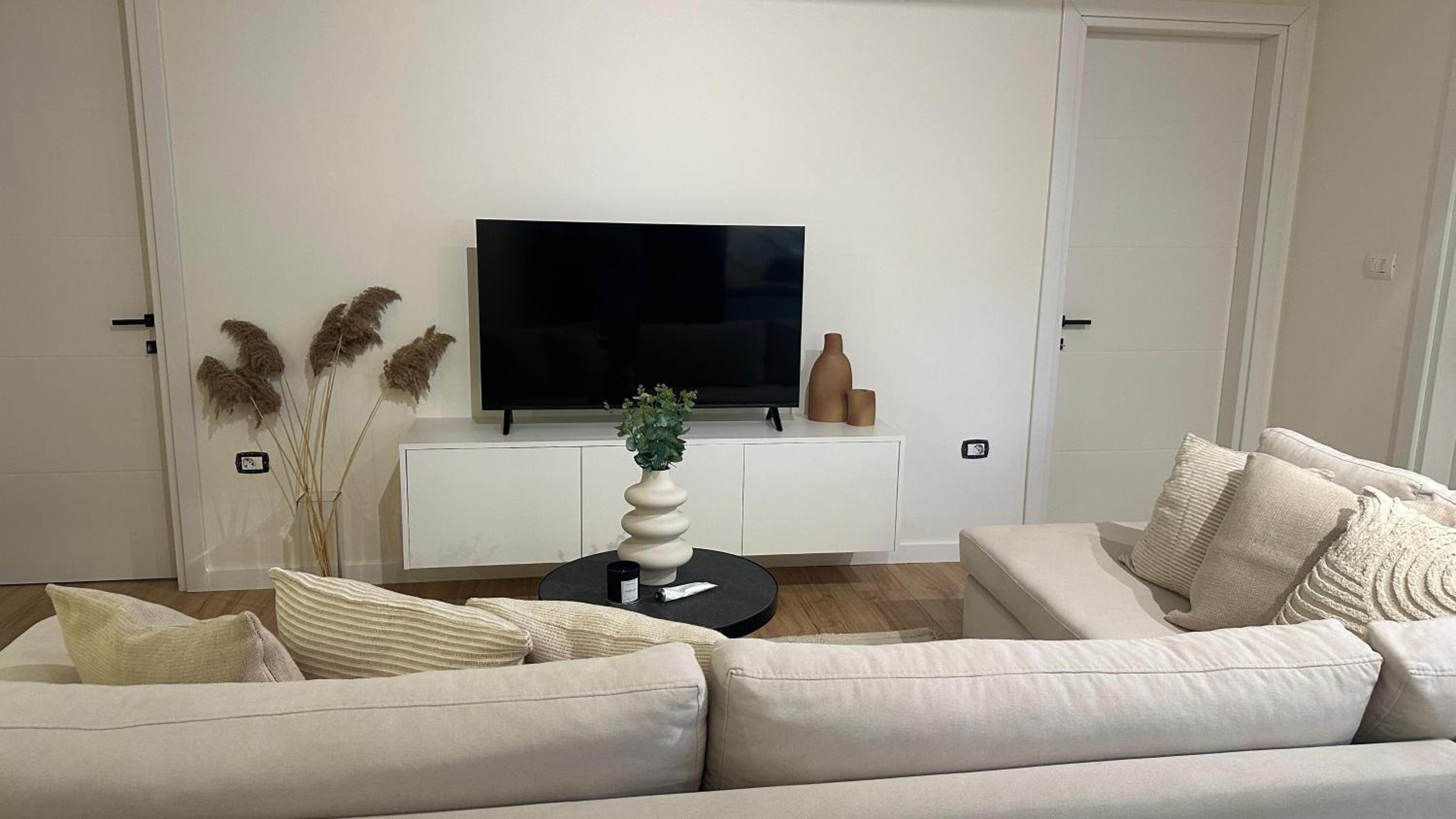 Gjirokastra Design Apartments