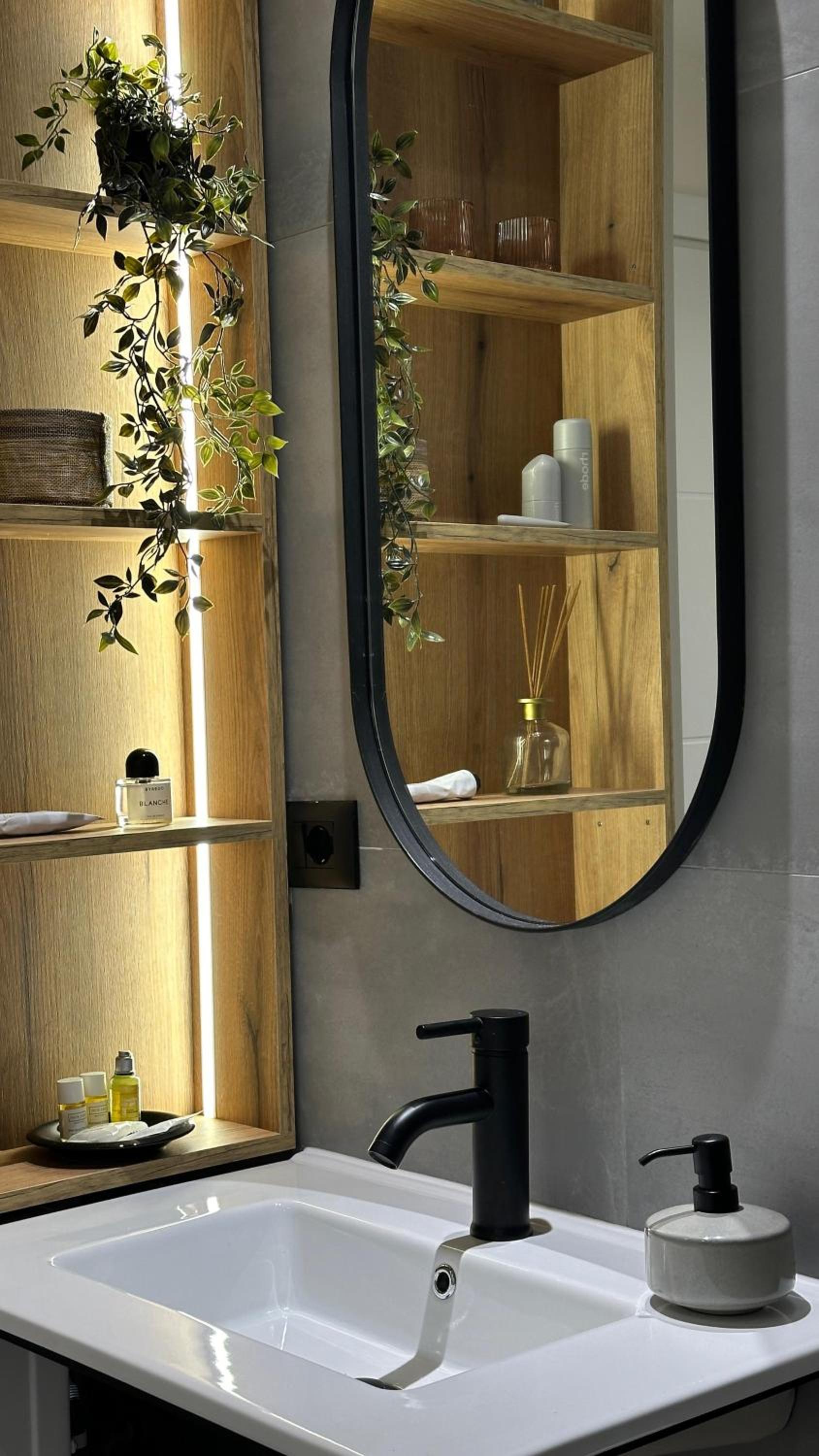 Gjirokastra Design Apartments