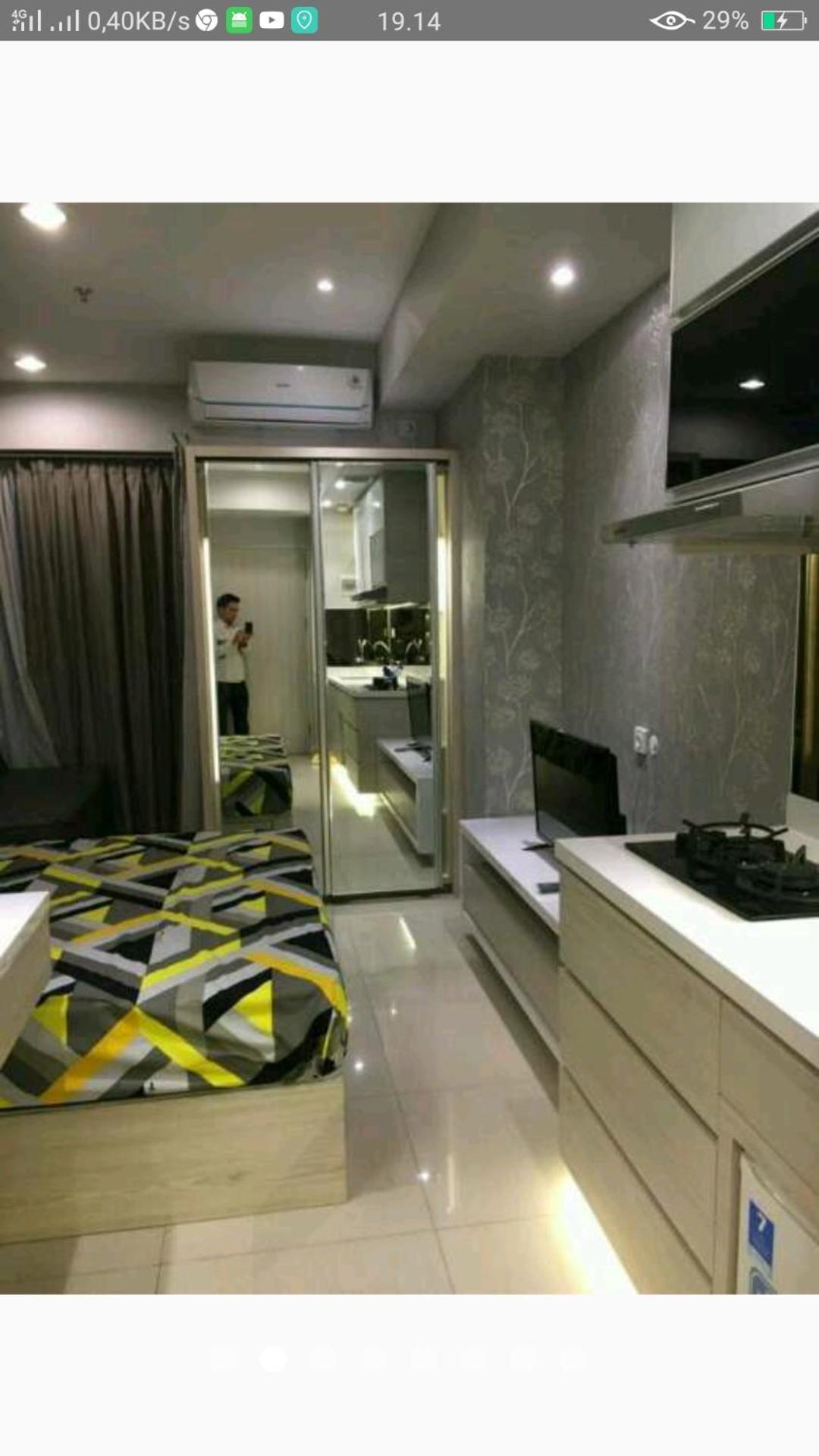 HOLIDAY Staycation