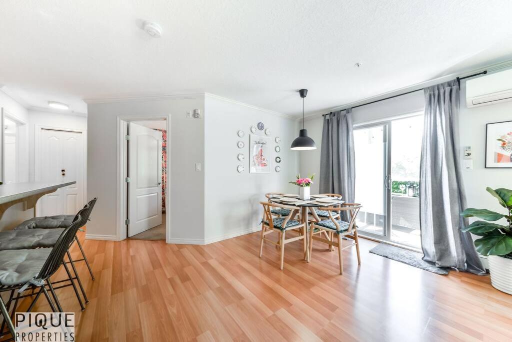The Breakfast Club Suite - King Bed & AC - Patio - UG Park