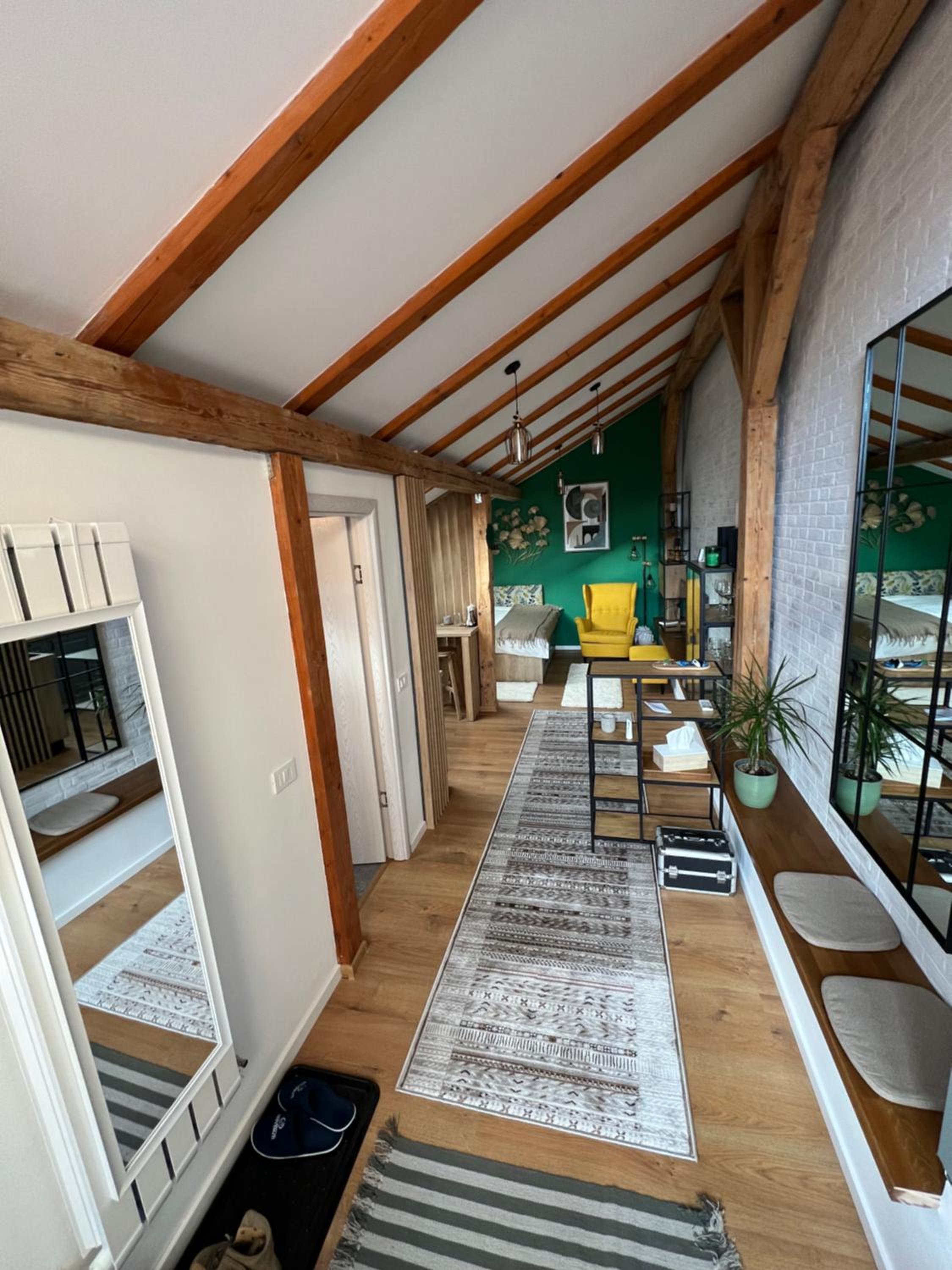 Studio Rezistenta
