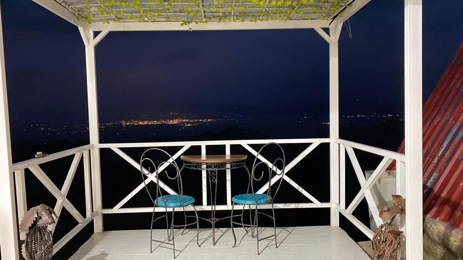 Hermosa cabaña privada cerca a Tulua con jacuzzi