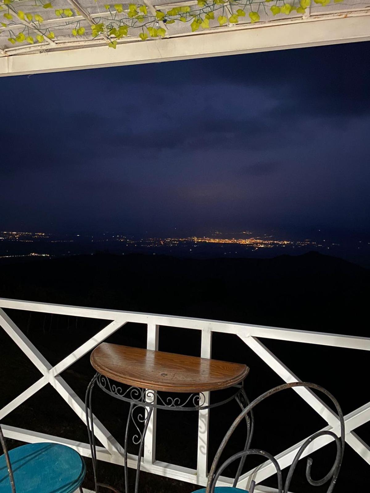 Hermosa cabaña privada cerca a Tulua con jacuzzi