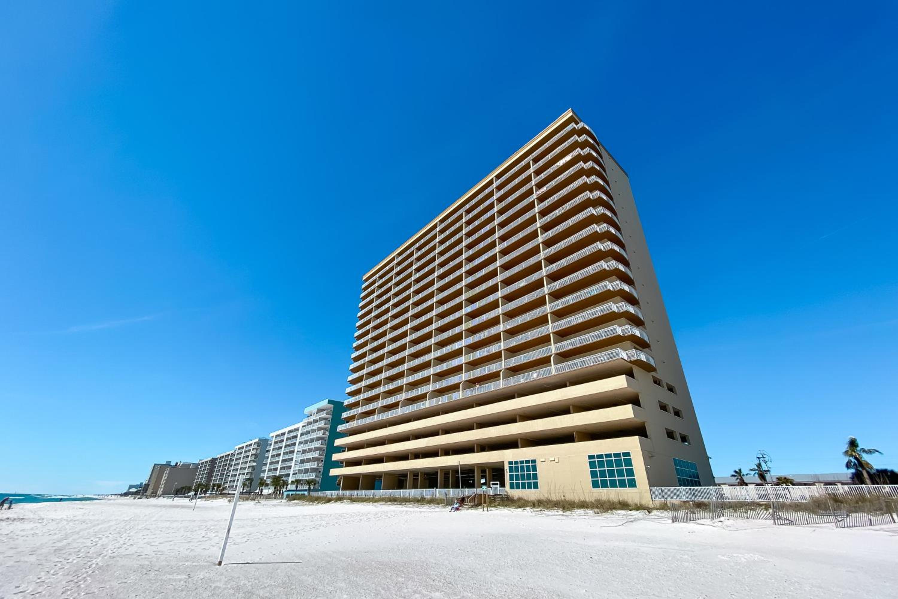 Crystal Shores West 105