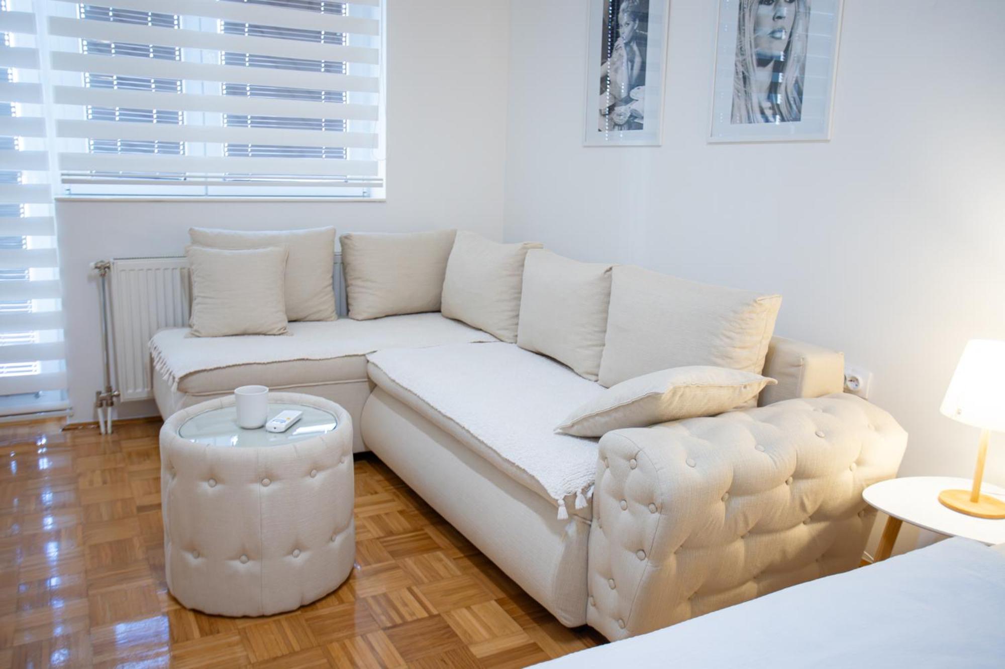 Apartman Elle view 2