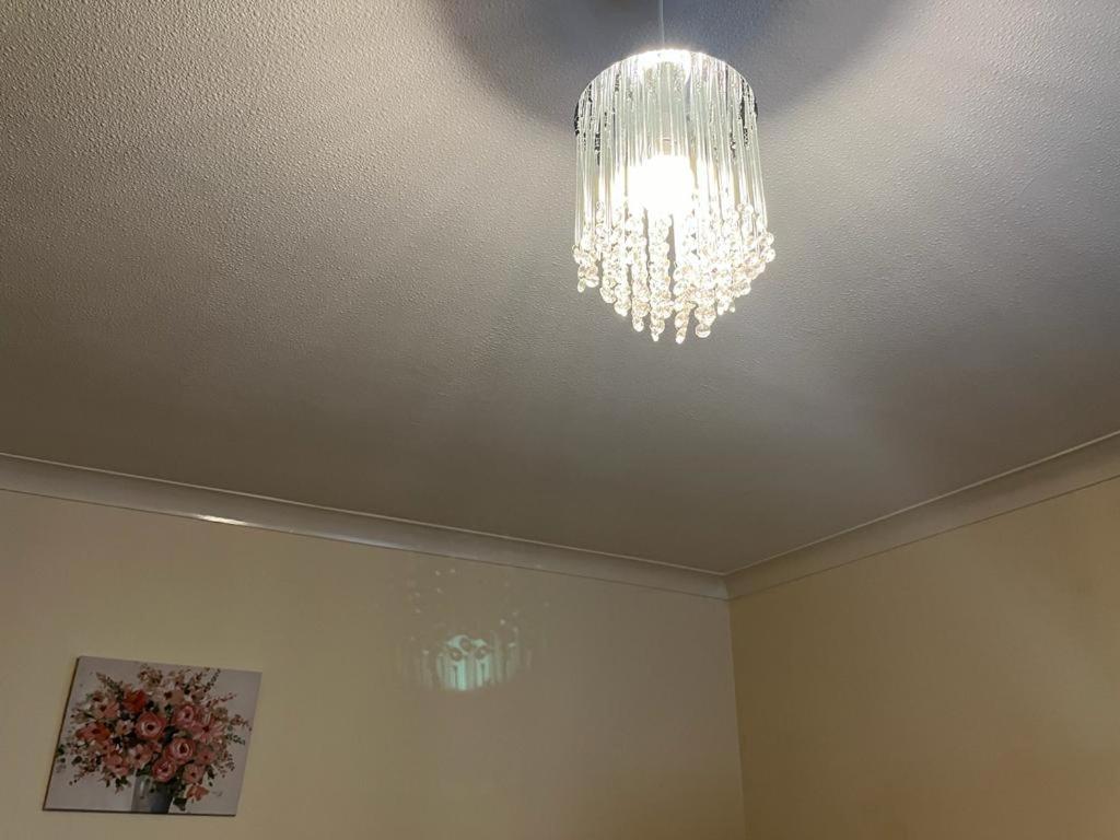 Wolverhampton Vacations - Amazing Entire Home in Wolverhampton - Property Image 14