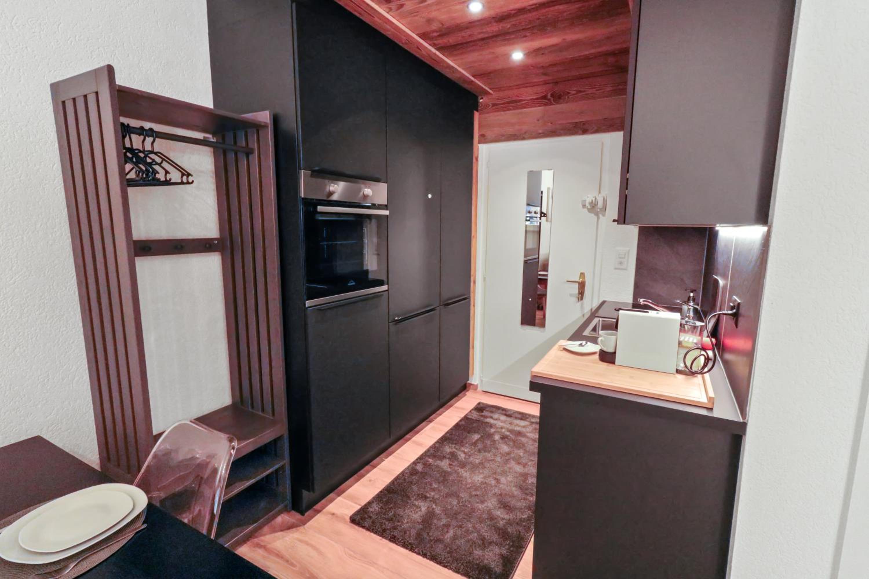 Studio rénové cosy et centré, Ski-In Ski-Out