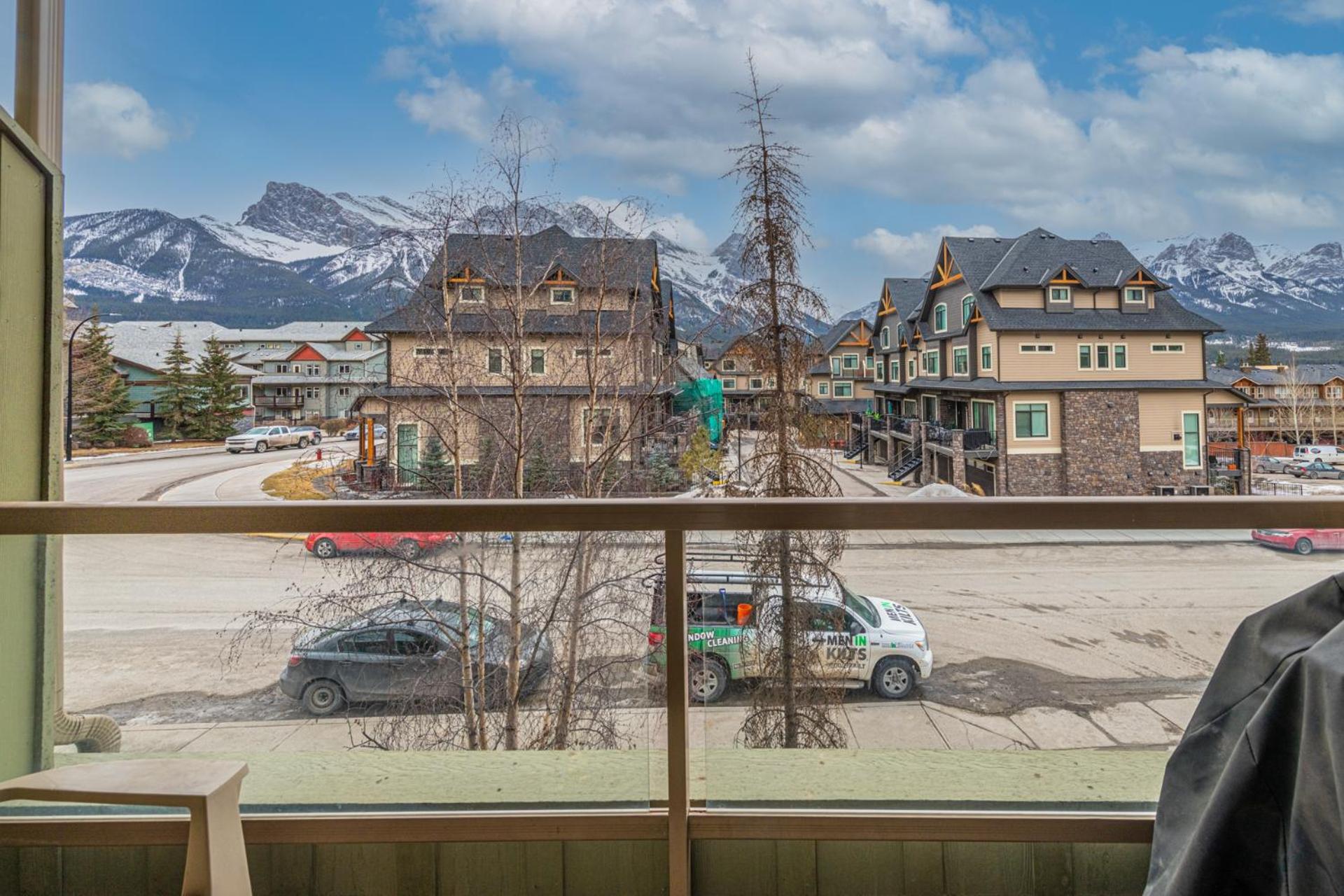 Windtower Lodge - Canmore