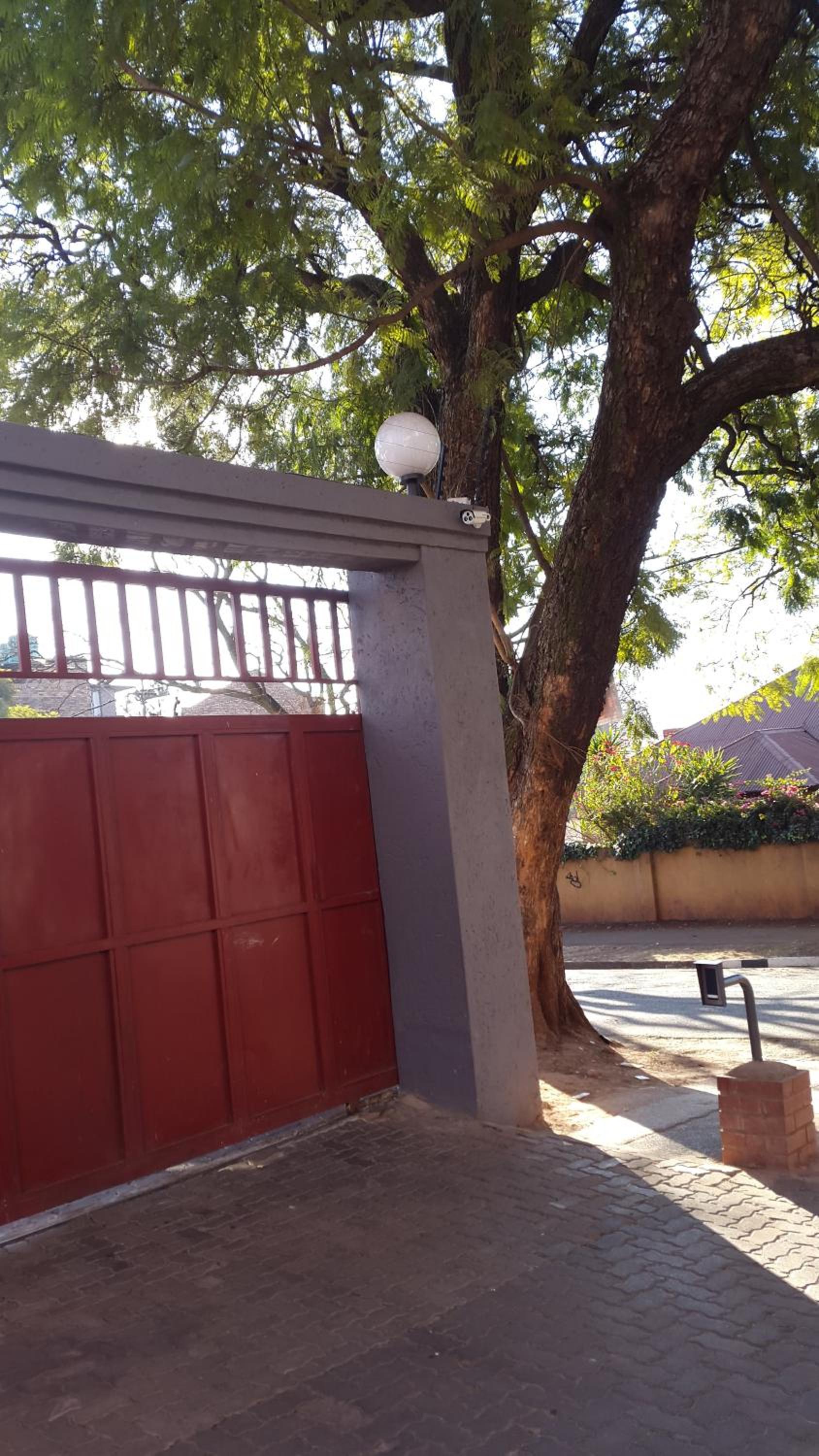 Monarchy Guest House