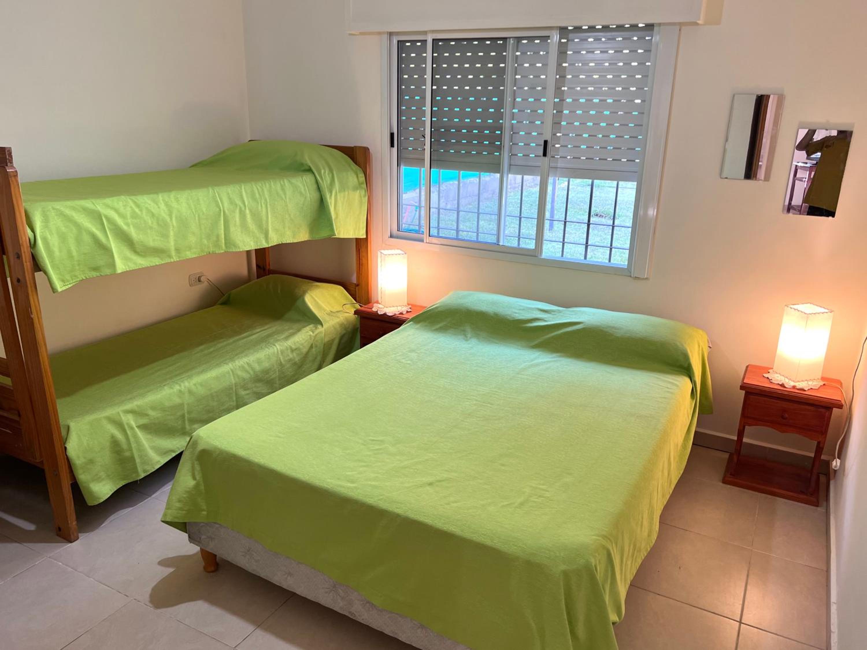Hermosa y amplia casa con pileta