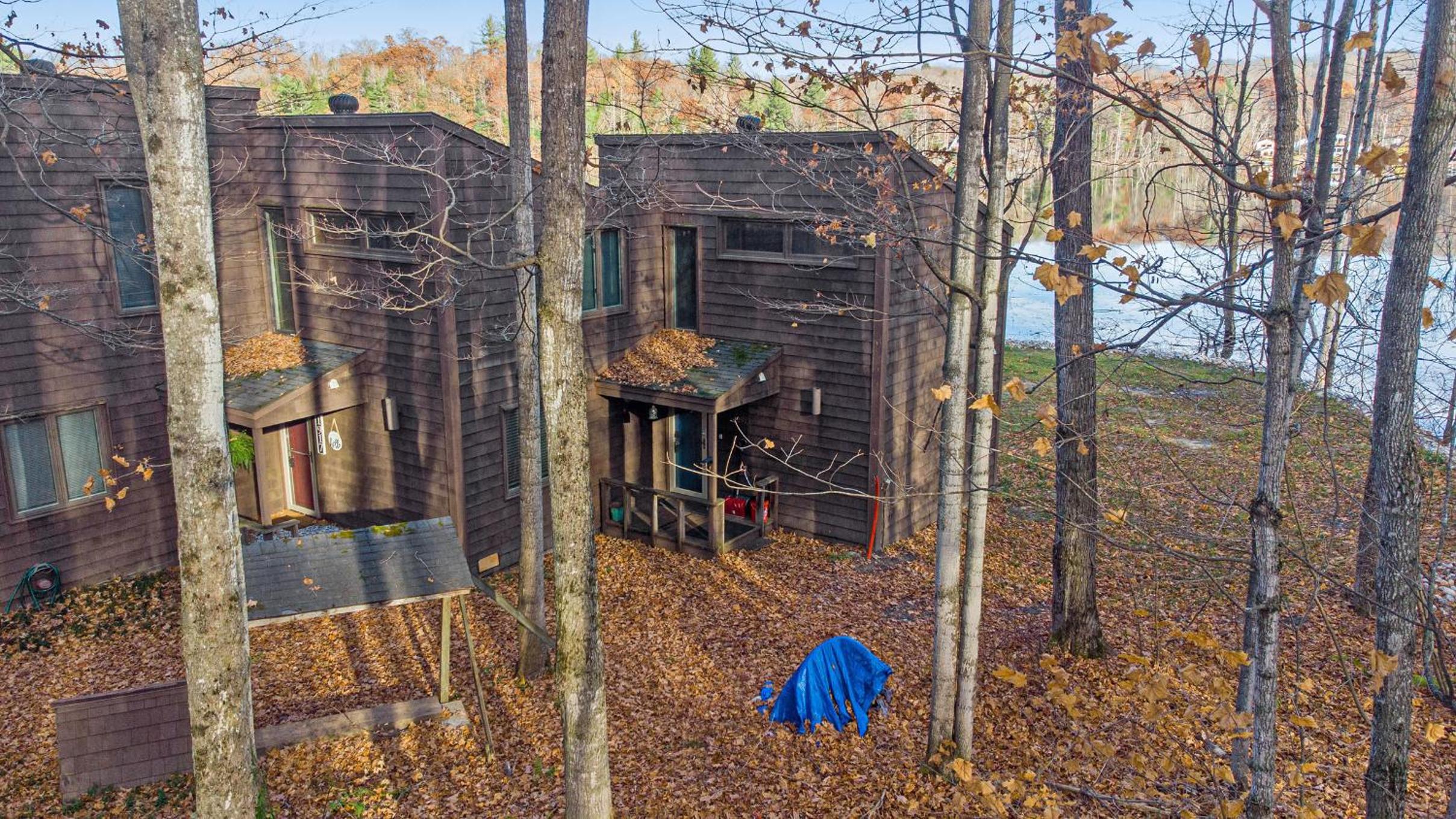 Quiet and Cozy Lakefront Home Near Mt Boyne