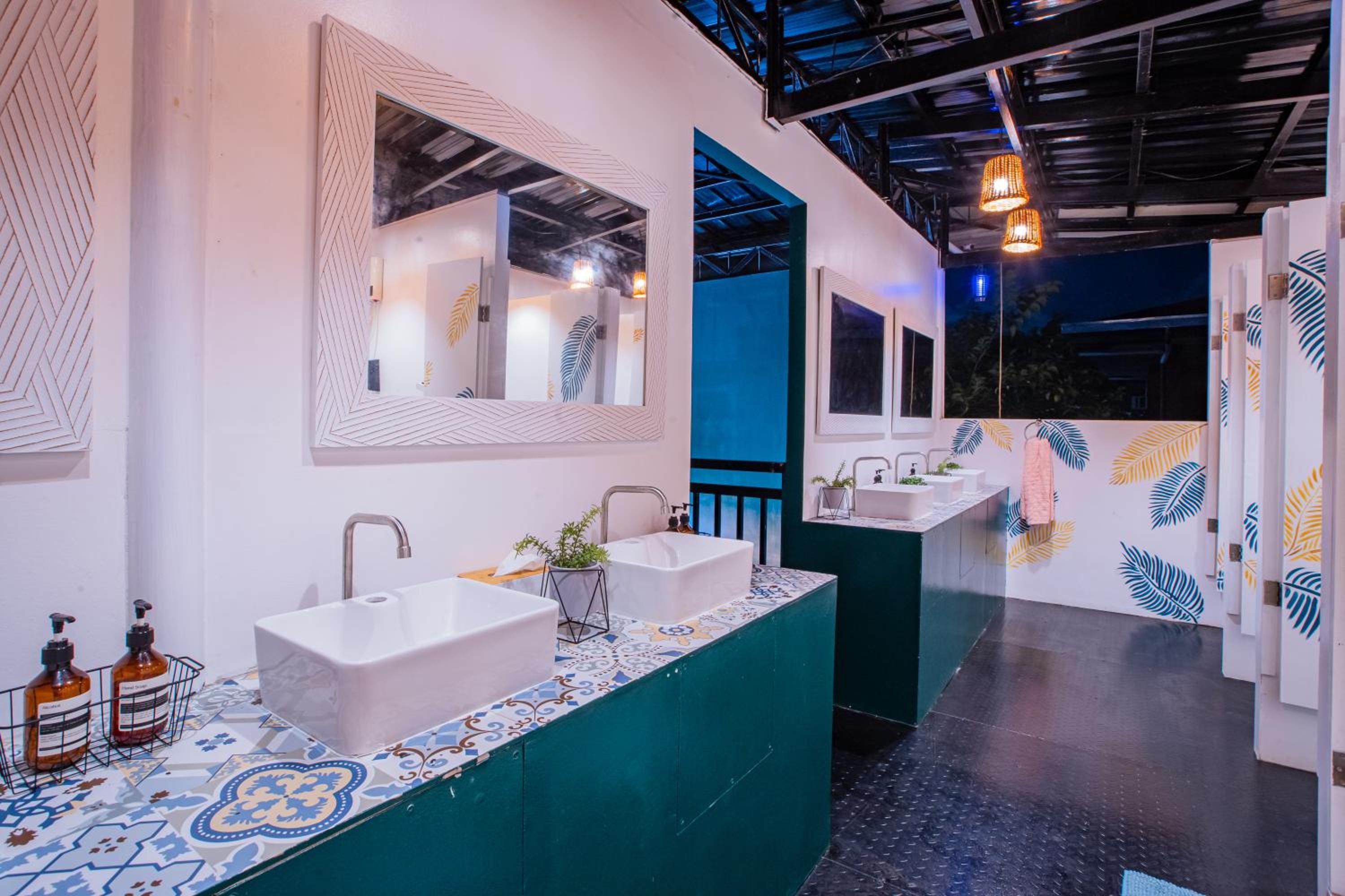 LArtista Hostel