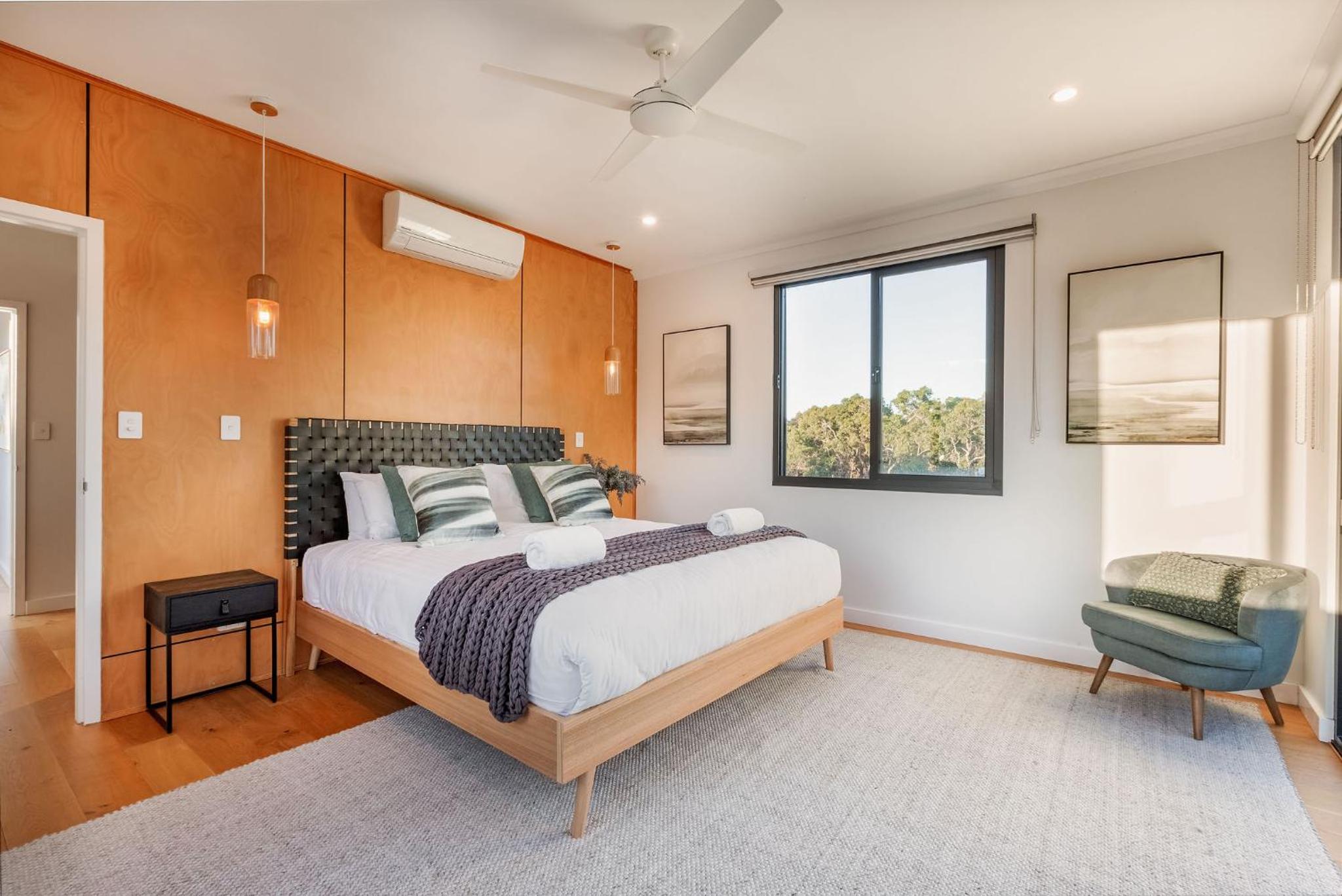 Eagle Rise Plus Studio