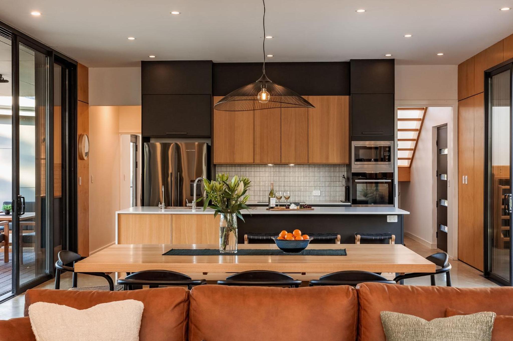Eagle Rise Plus Studio