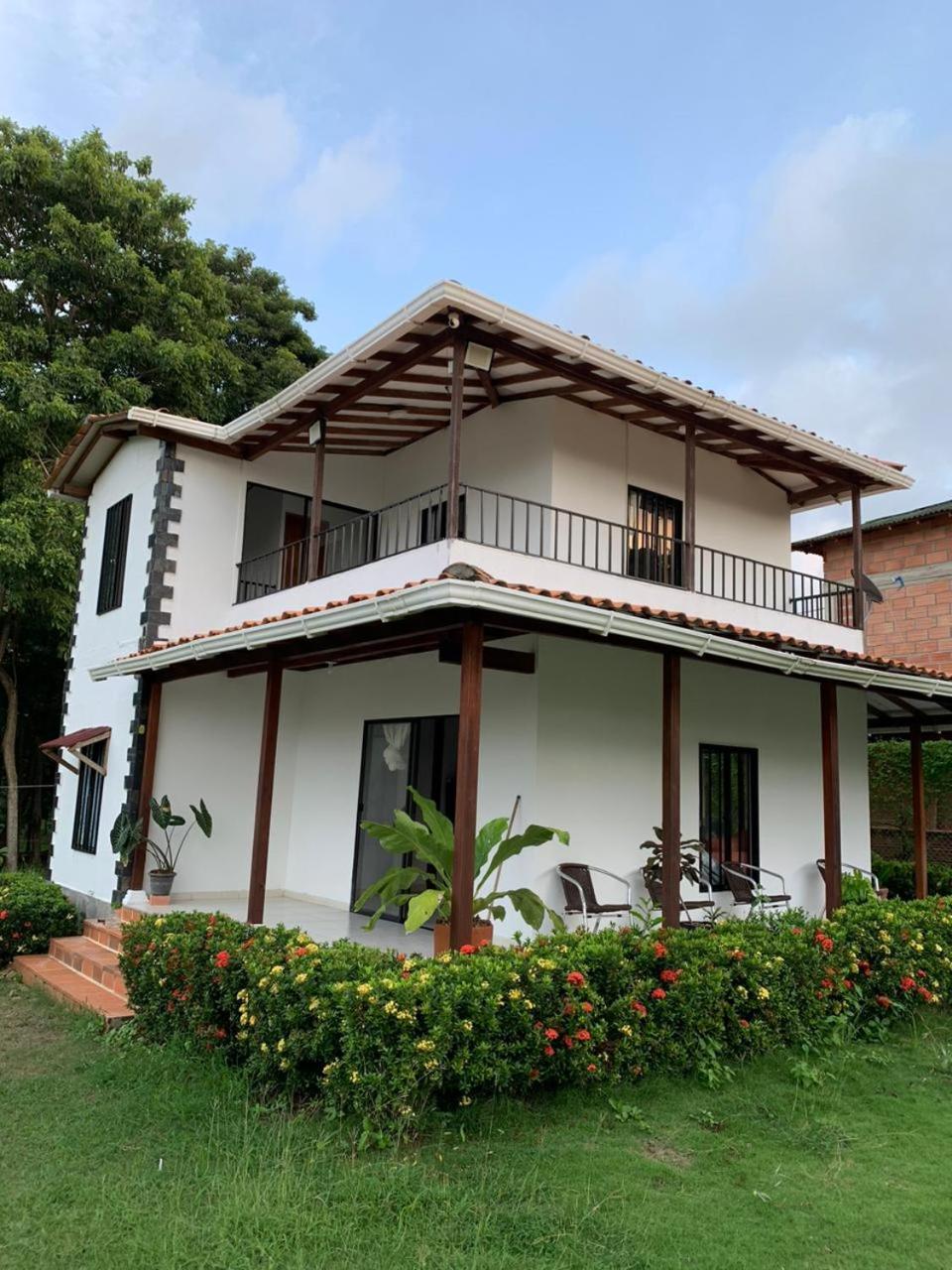 CABAÑA CAMPESTRE VILLA GILMA - COMPLETA PARA GRUPOS Y FAMILIA - Arboletes