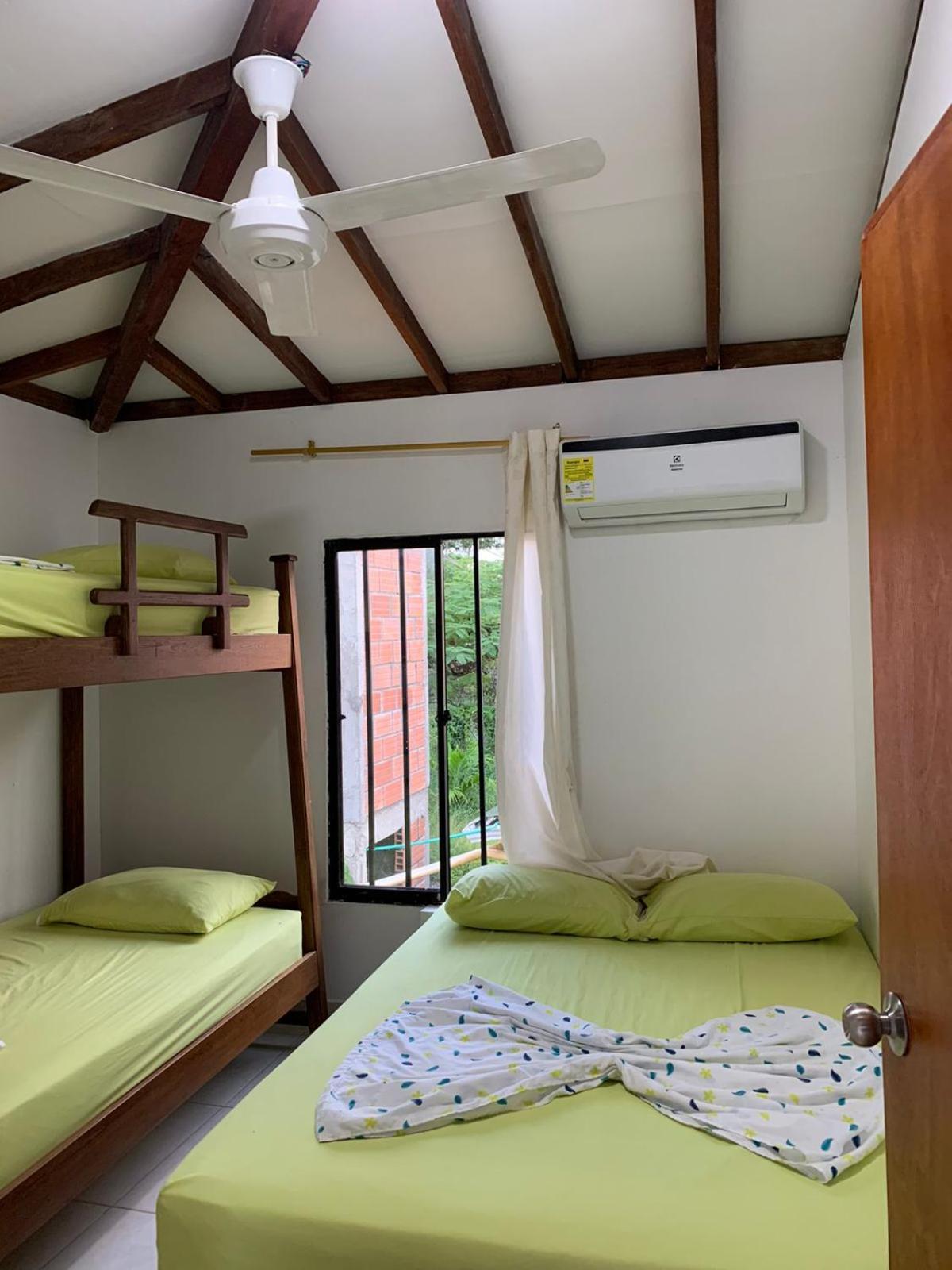 CABAÑA CAMPESTRE VILLA GILMA - COMPLETA PARA GRUPOS Y FAMILIA - Arboletes