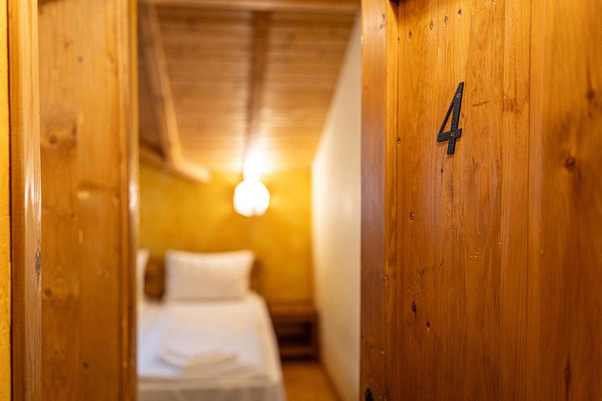Kandaphery Guest Houses