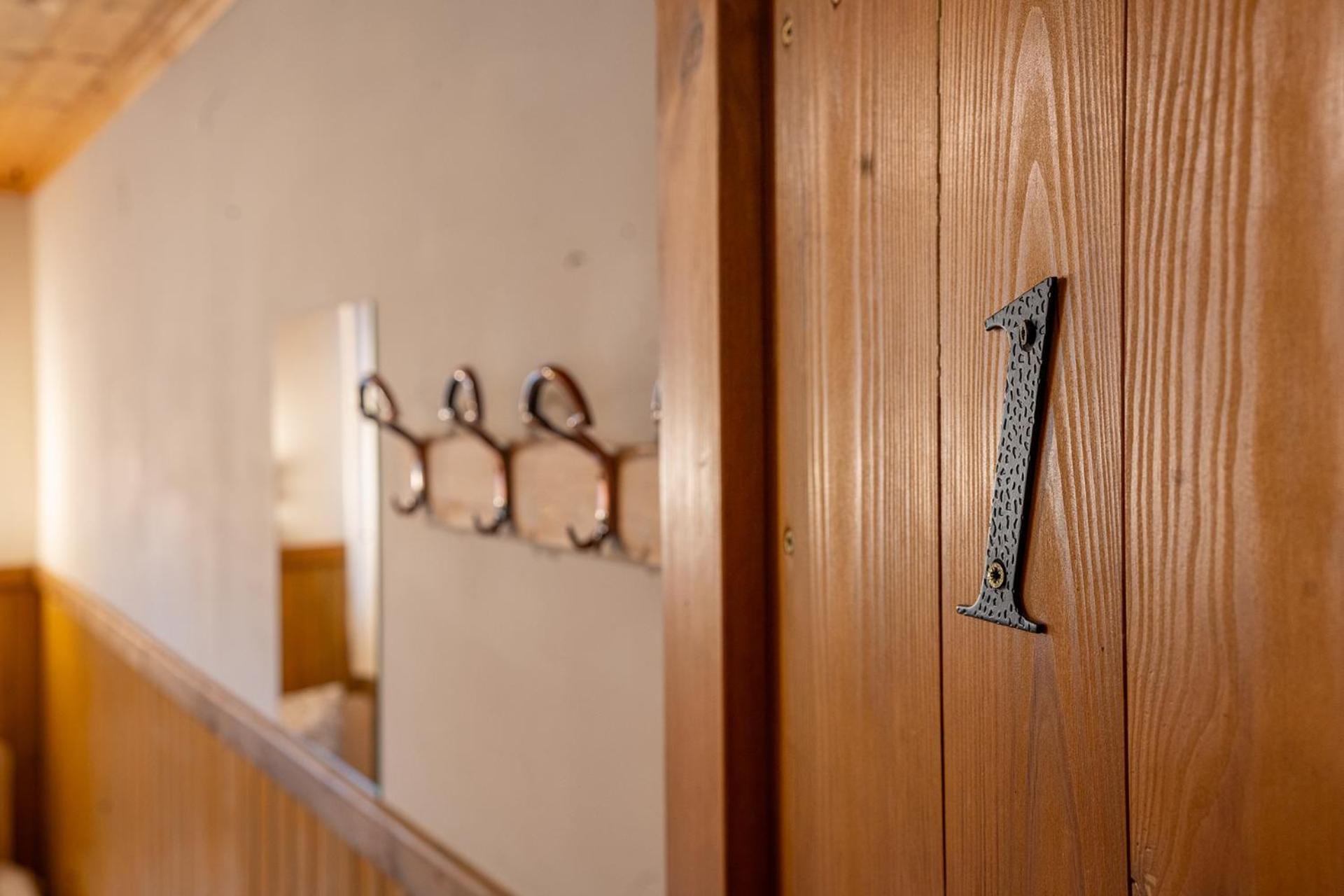 Kandaphery Guest Houses