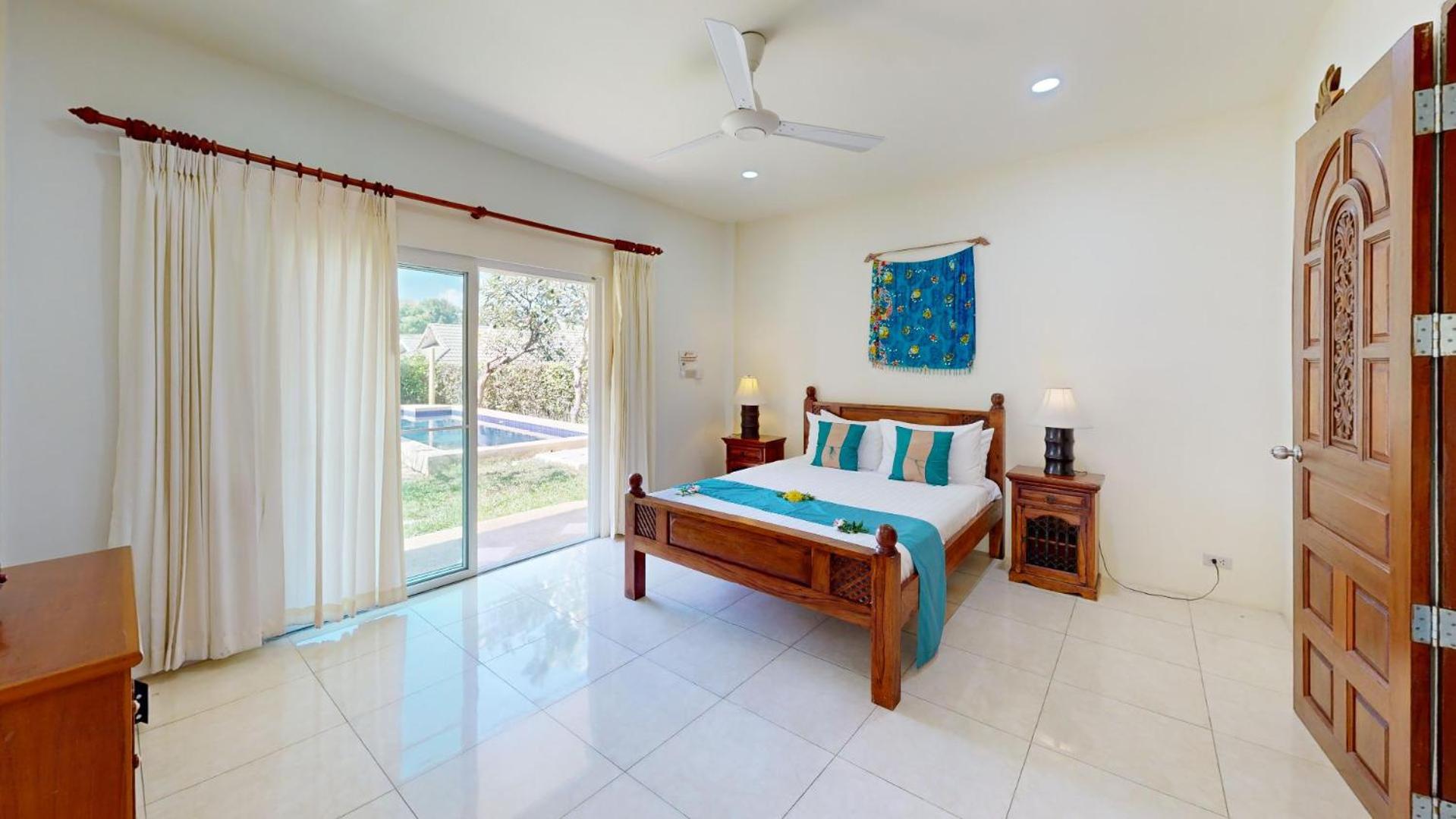 Idyllic Samui Beach Villa Resort