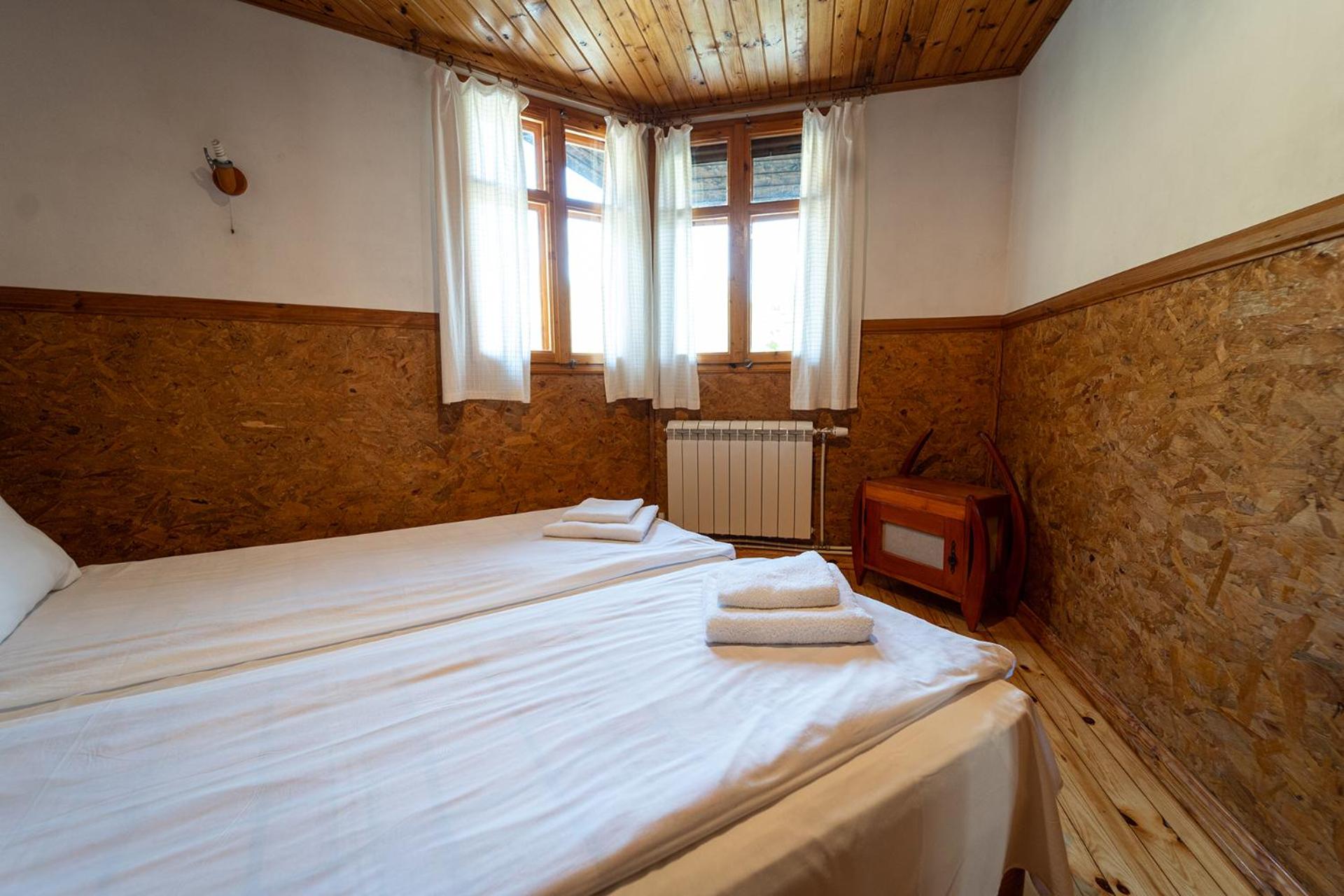 Kandaphery Guest Houses