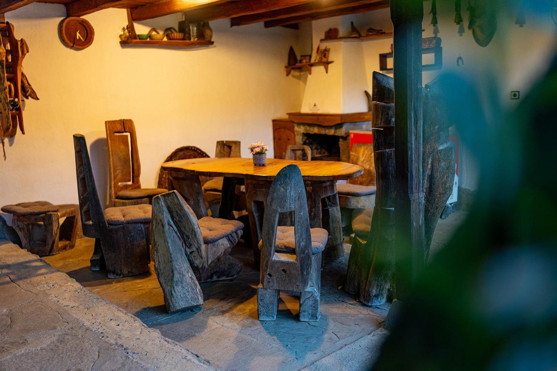 Kandaphery Guest Houses