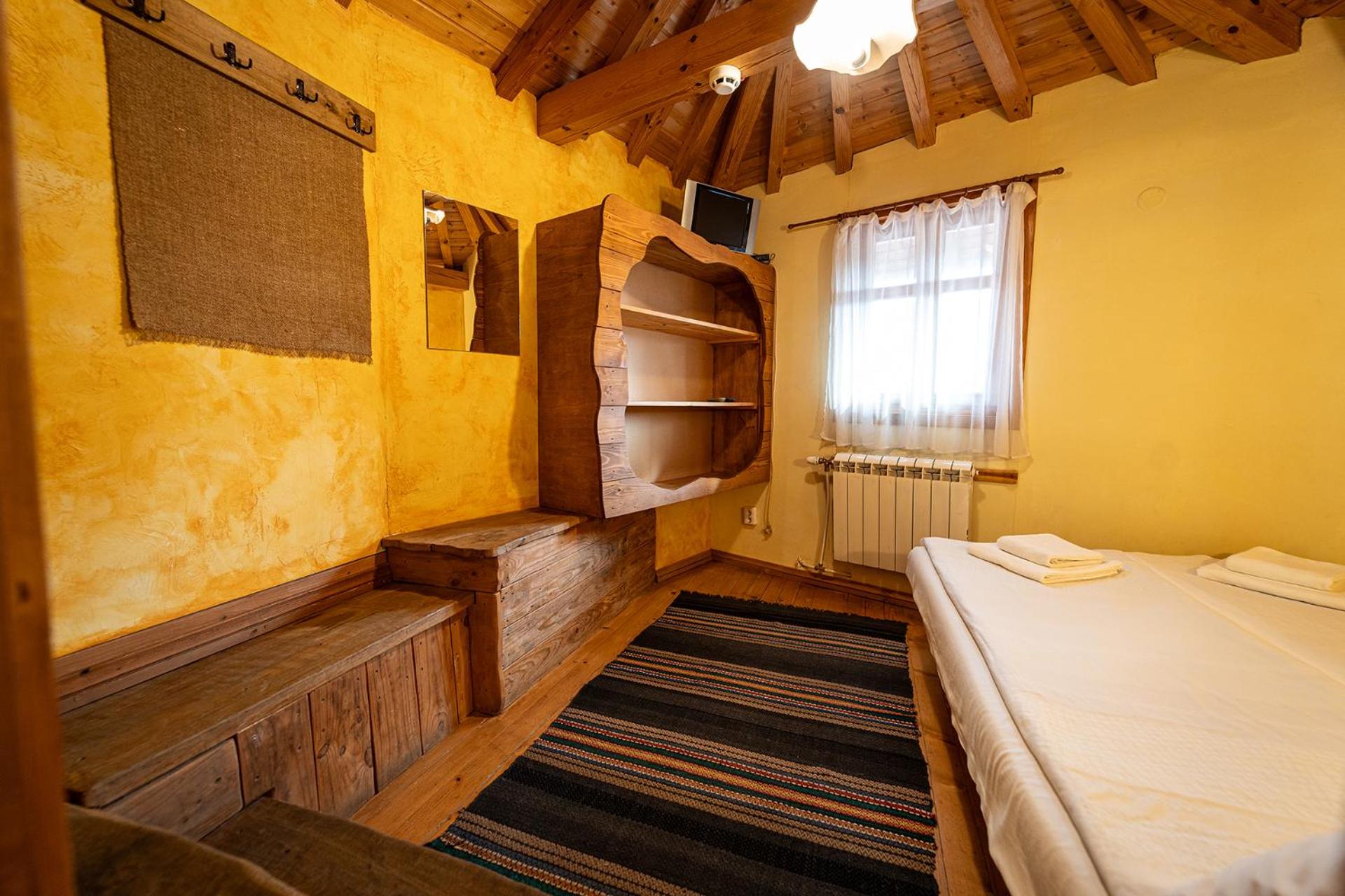 Kandaphery Guest Houses
