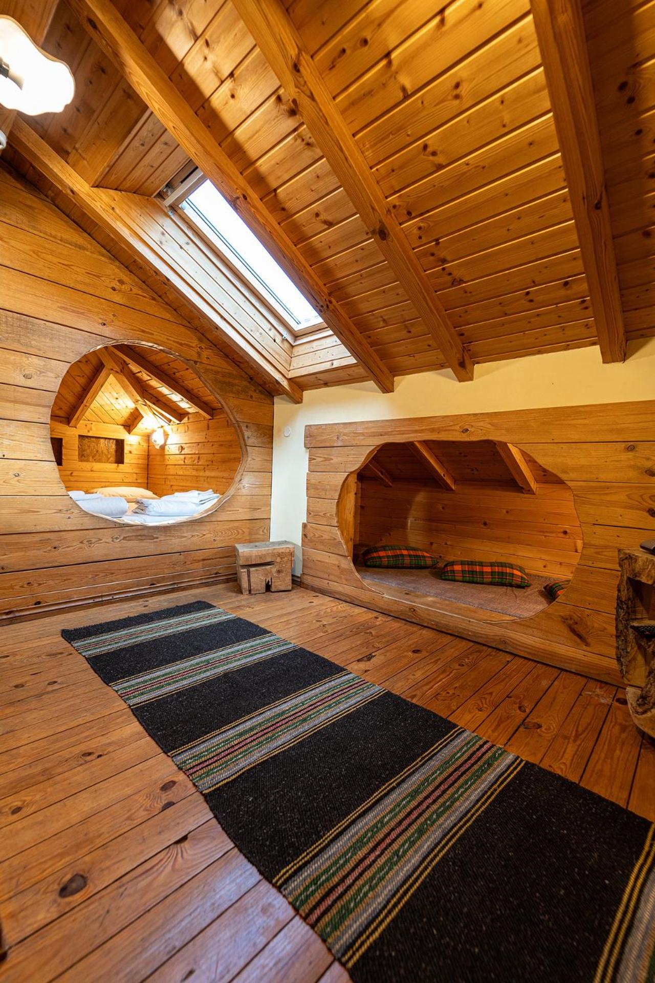 Kandaphery Guest Houses