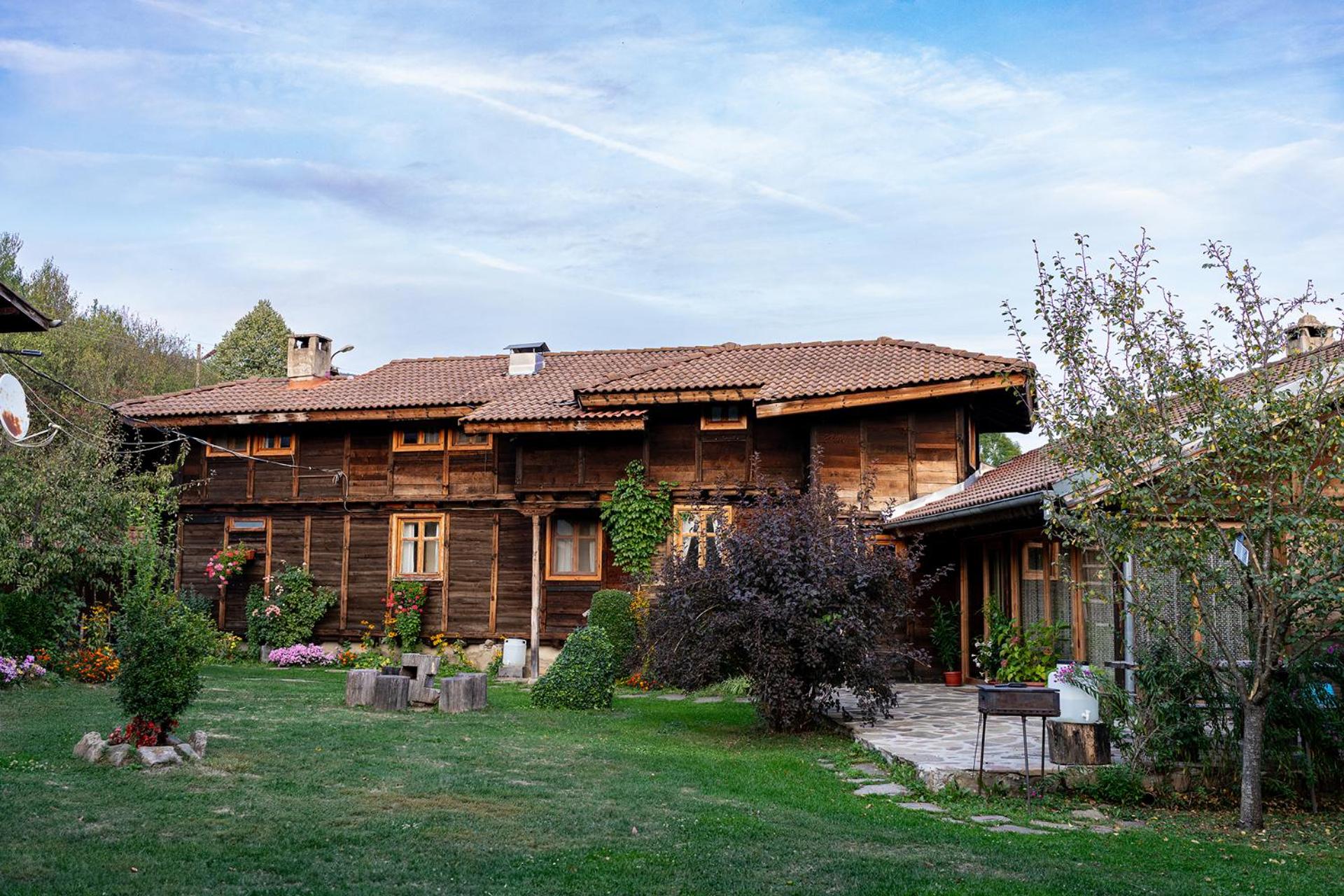 Kandaphery Guest Houses