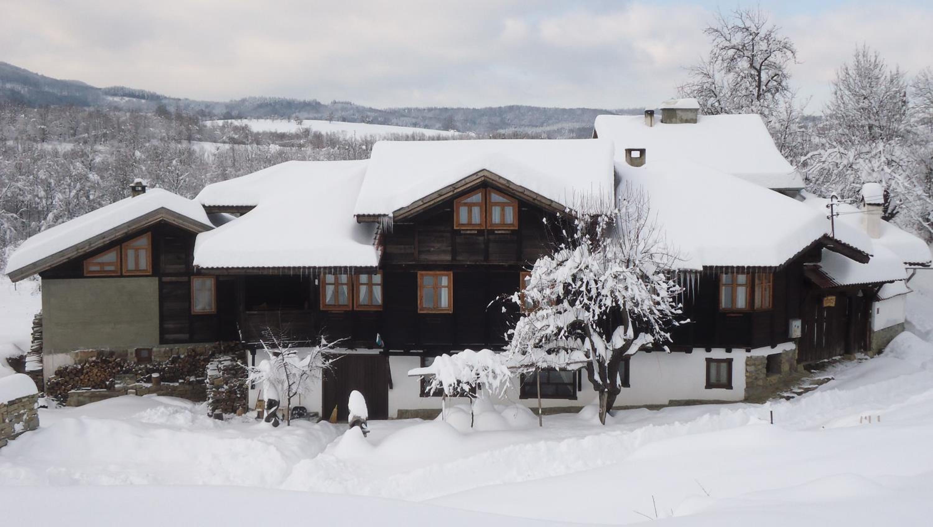 Kandaphery Guest Houses