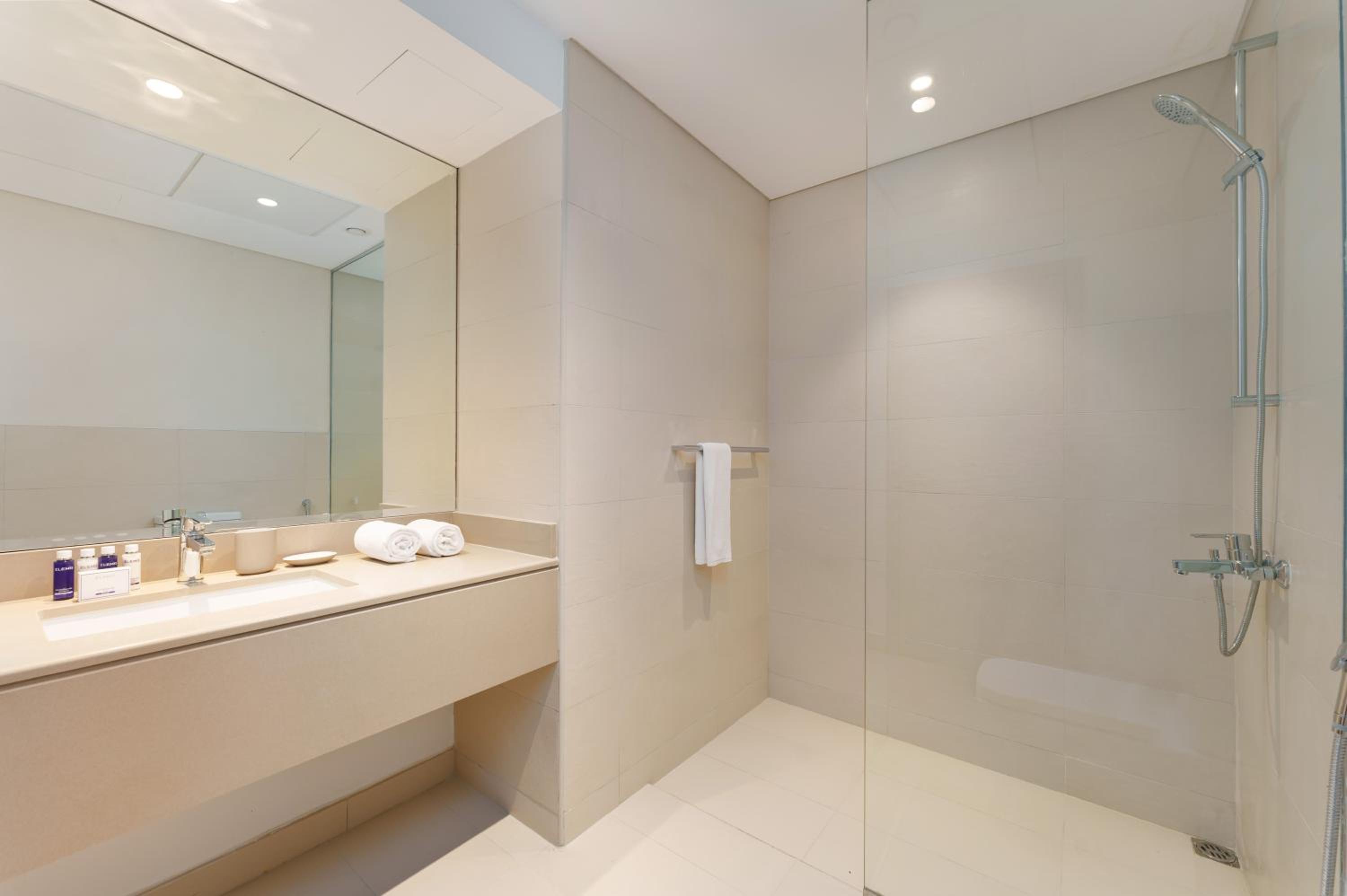 Maison Privee - Exquisite Apt on Yas Island cls to ALL attractions