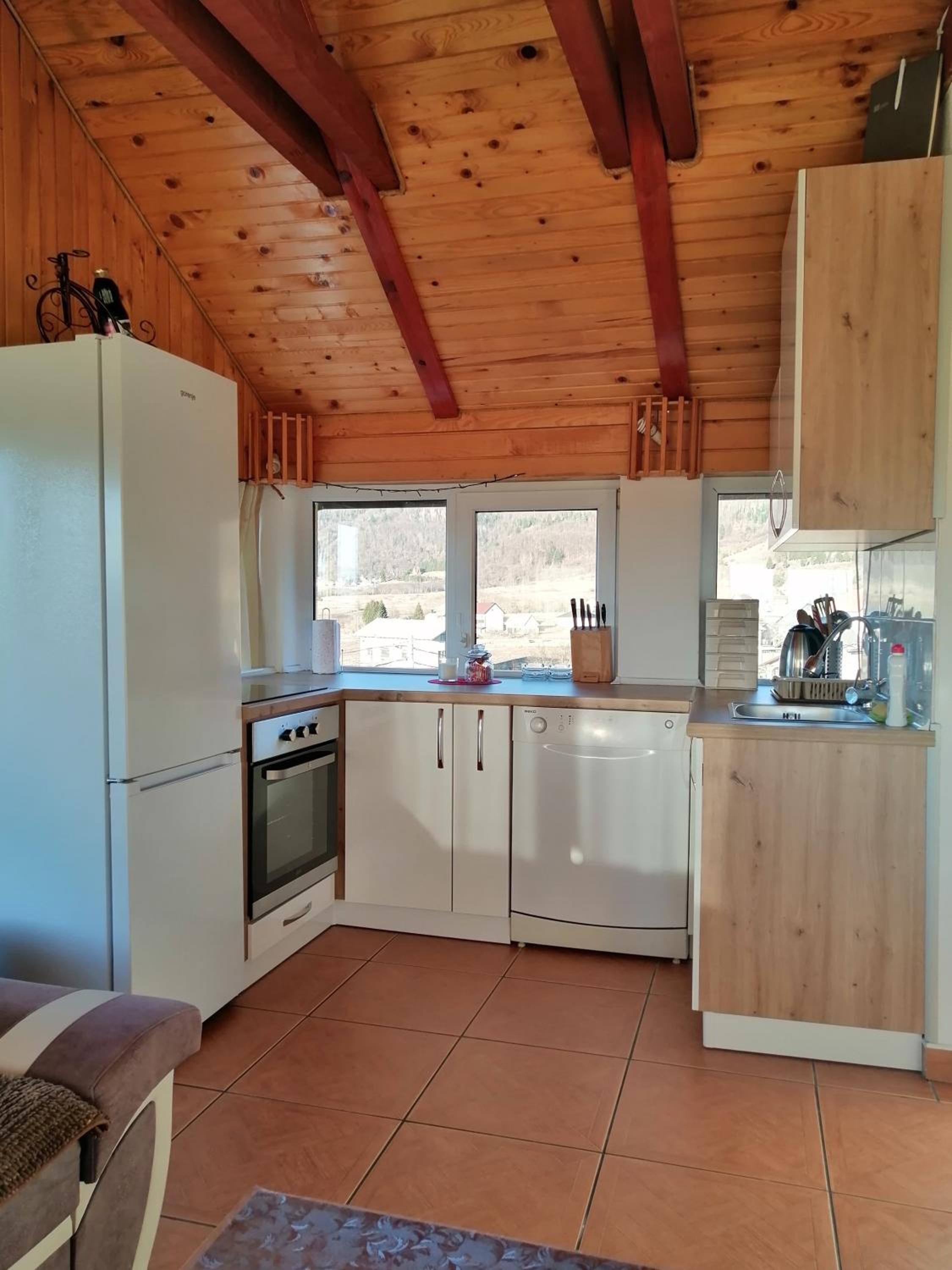 Apartman LELI