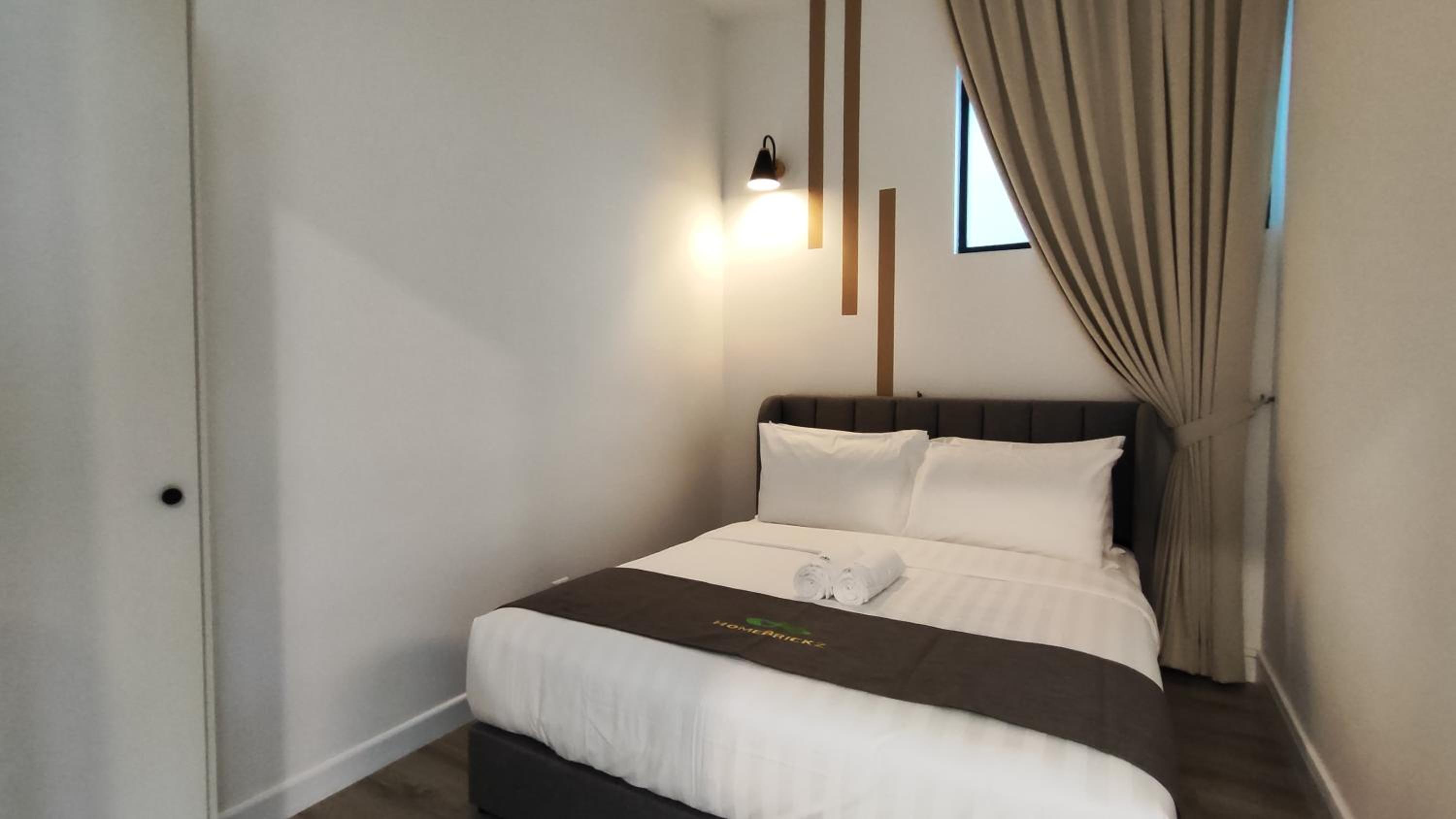 Cubic Botanical Suites Bangsar South by HomeBrickz