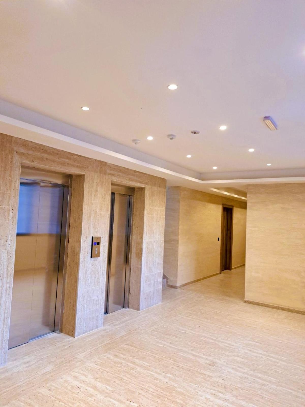 ZR 65 Apartment