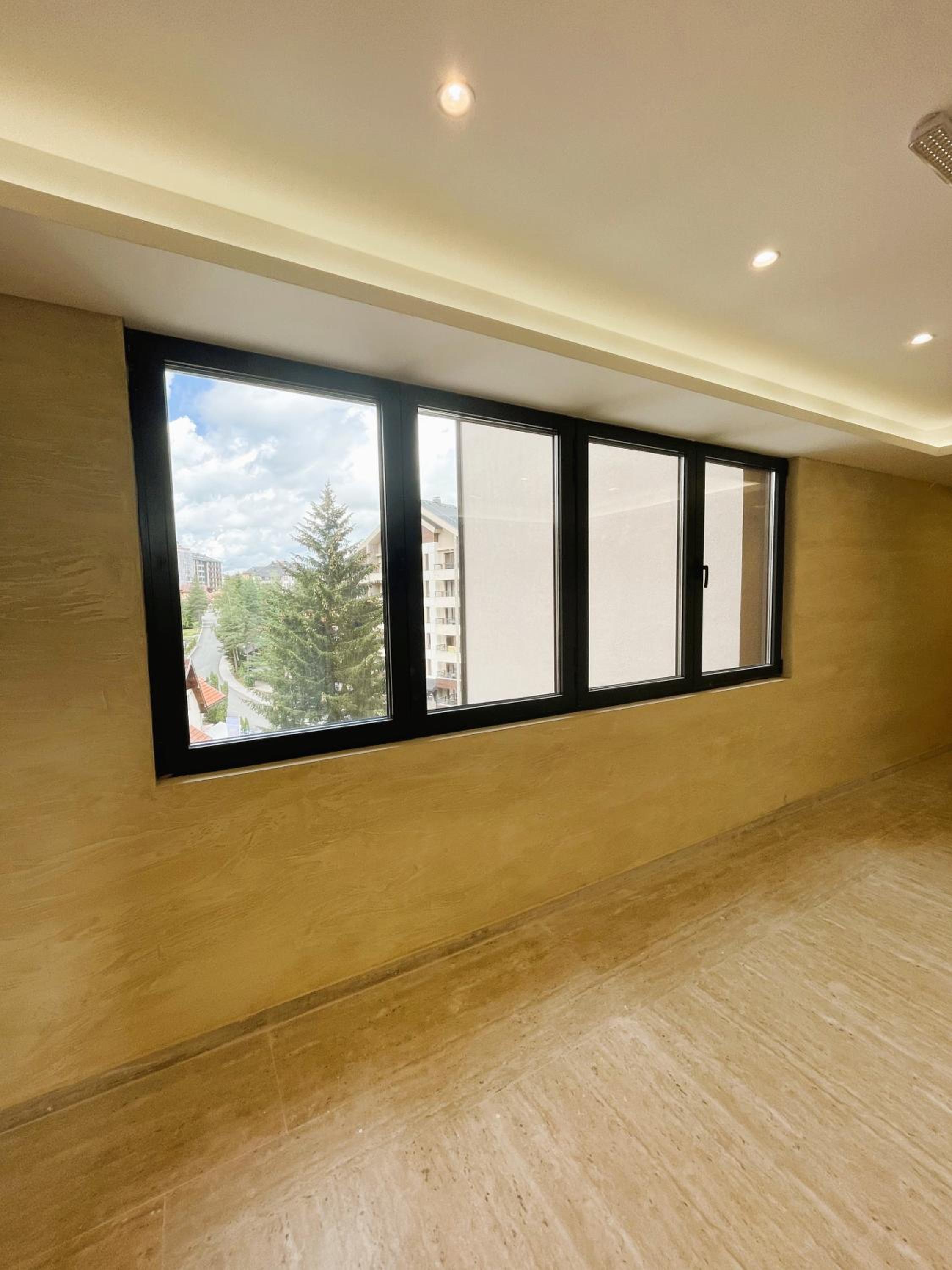 ZR 65 Apartment